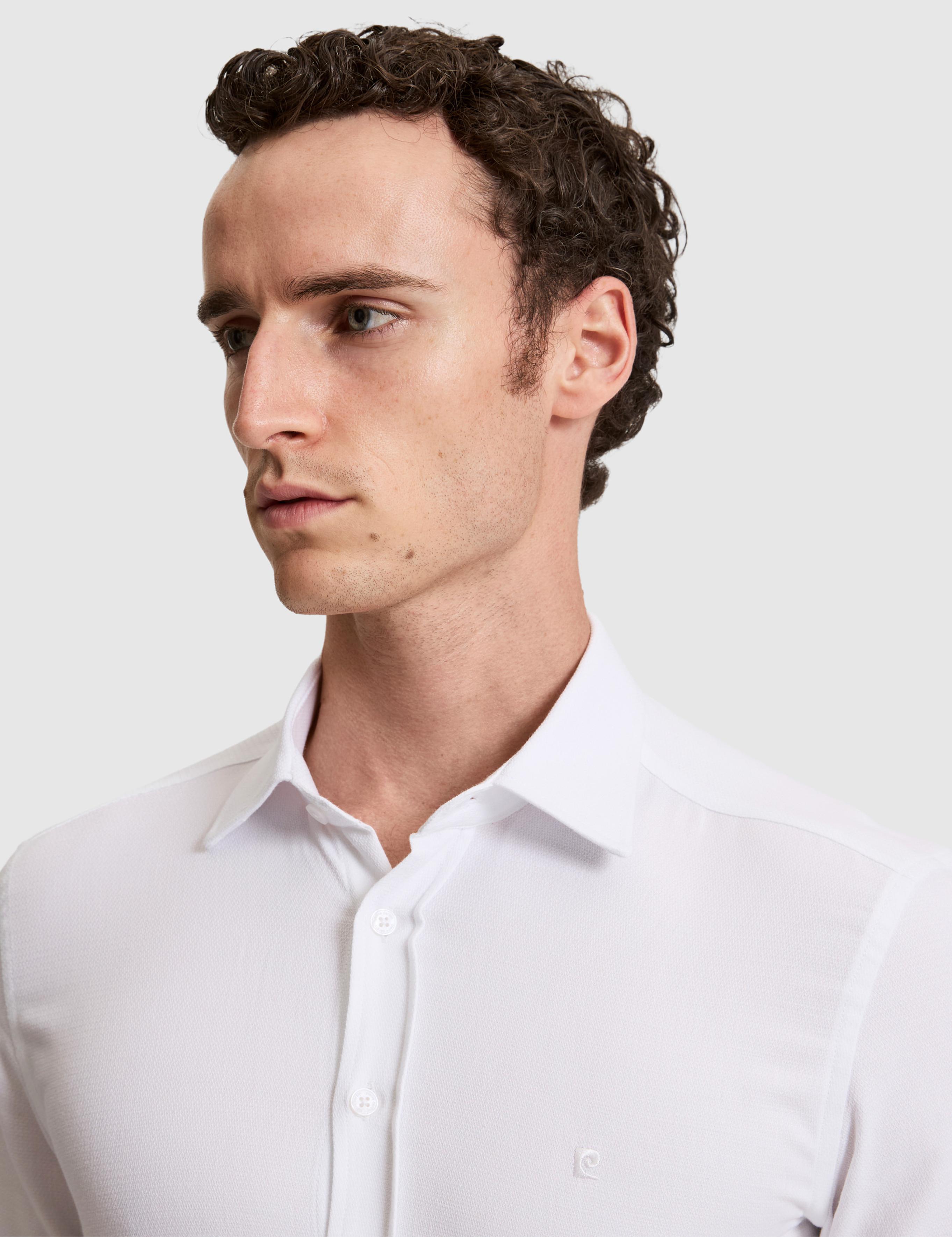 Beyaz Slim Fit Uzun Kollu Gömlek