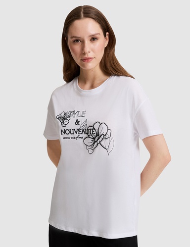 Beyaz Oversize Tişört