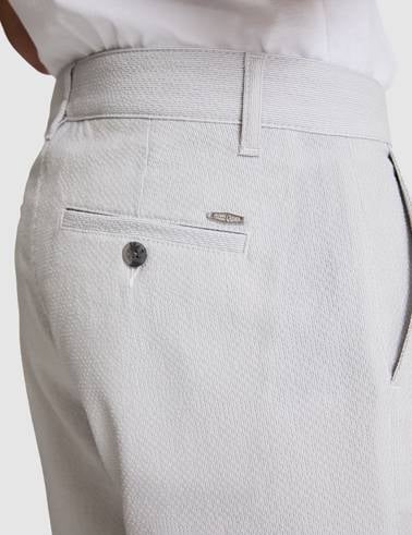 Gri Slim Fit Gofre Dokuma Şort