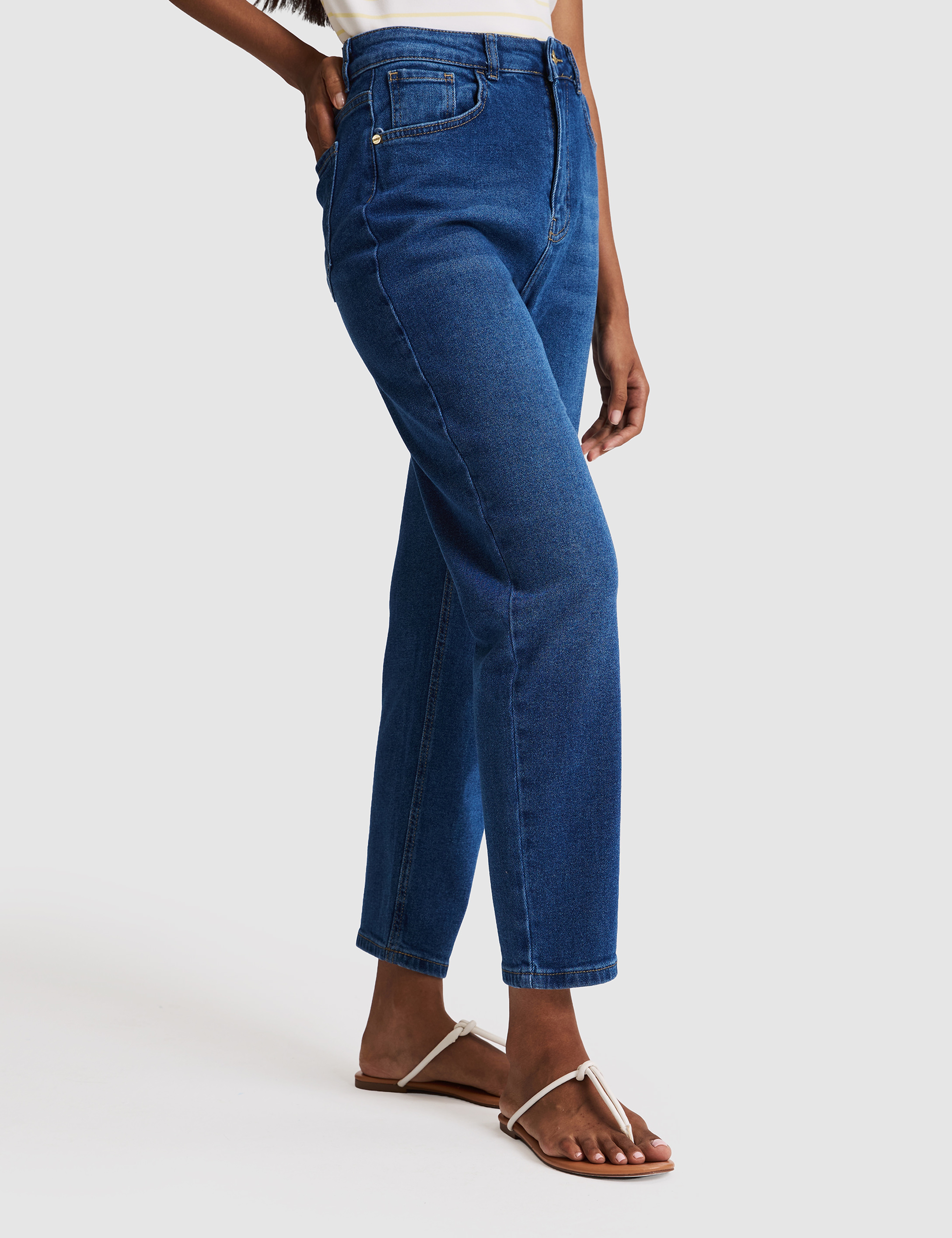 Açık Mavi Mom High Waist Fit Jean Pantolon - Image 4