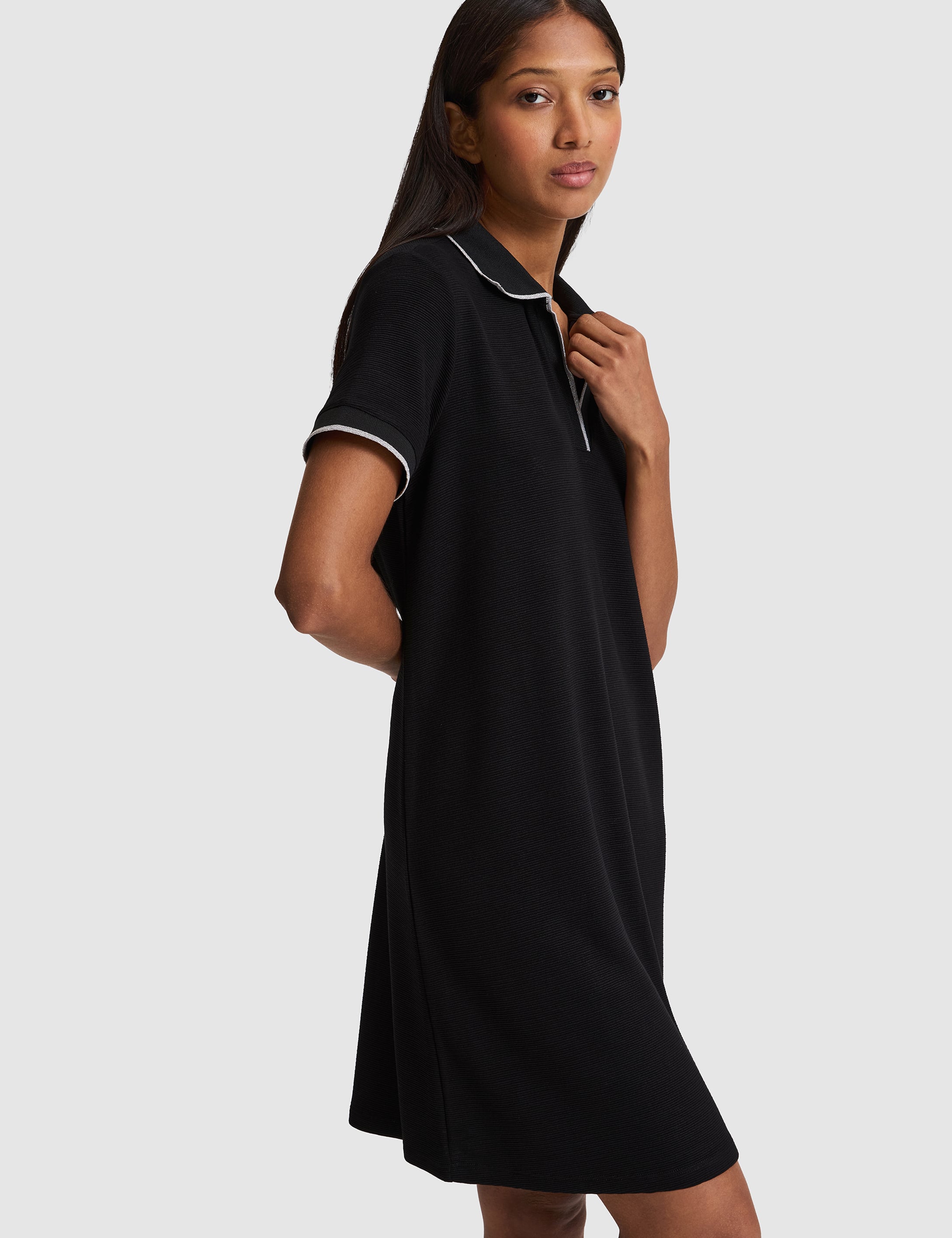 Siyah Regular Fit Polo Yaka Örme Elbise - 50324589013