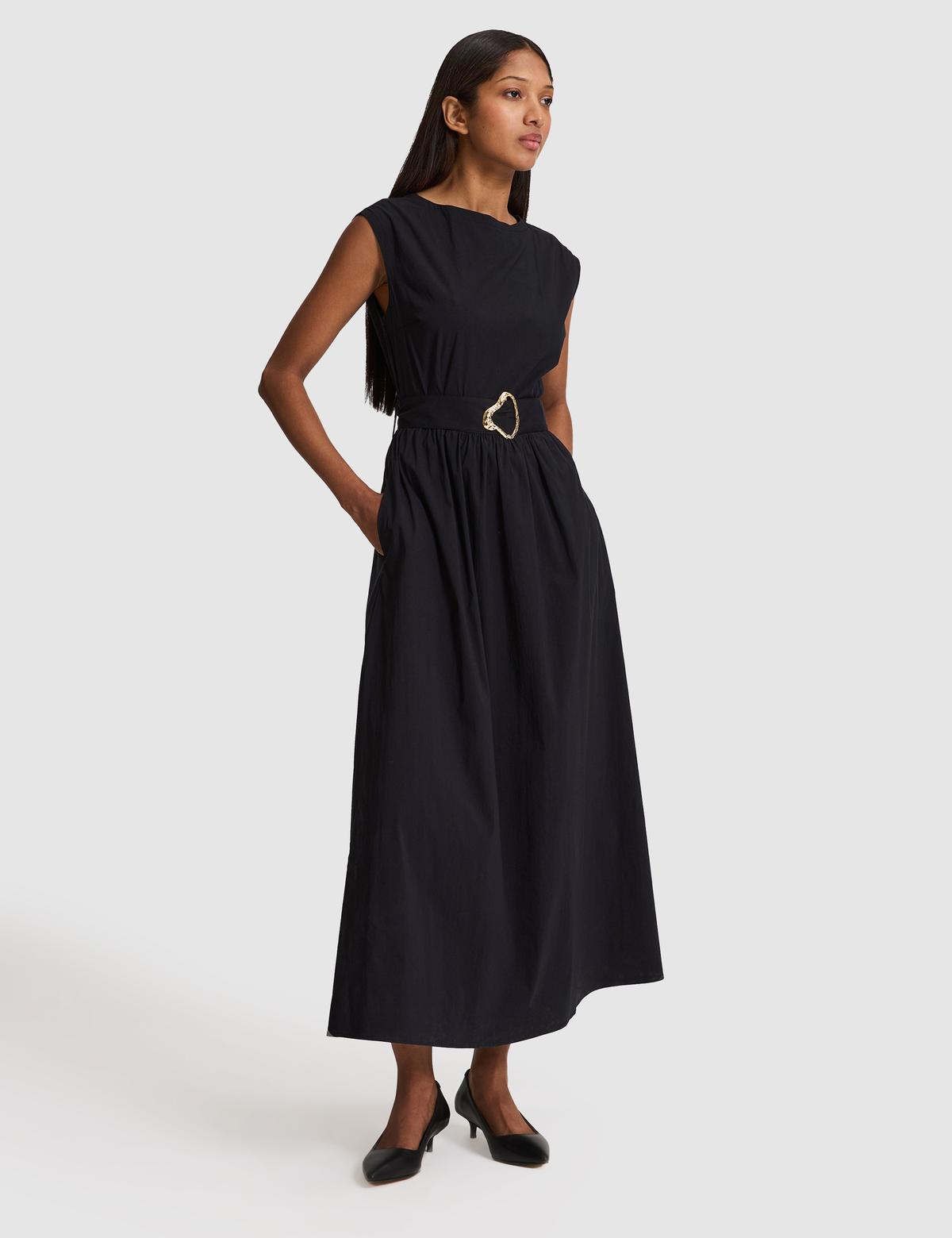 Siyah Comfort Fit Dokuma Elbise