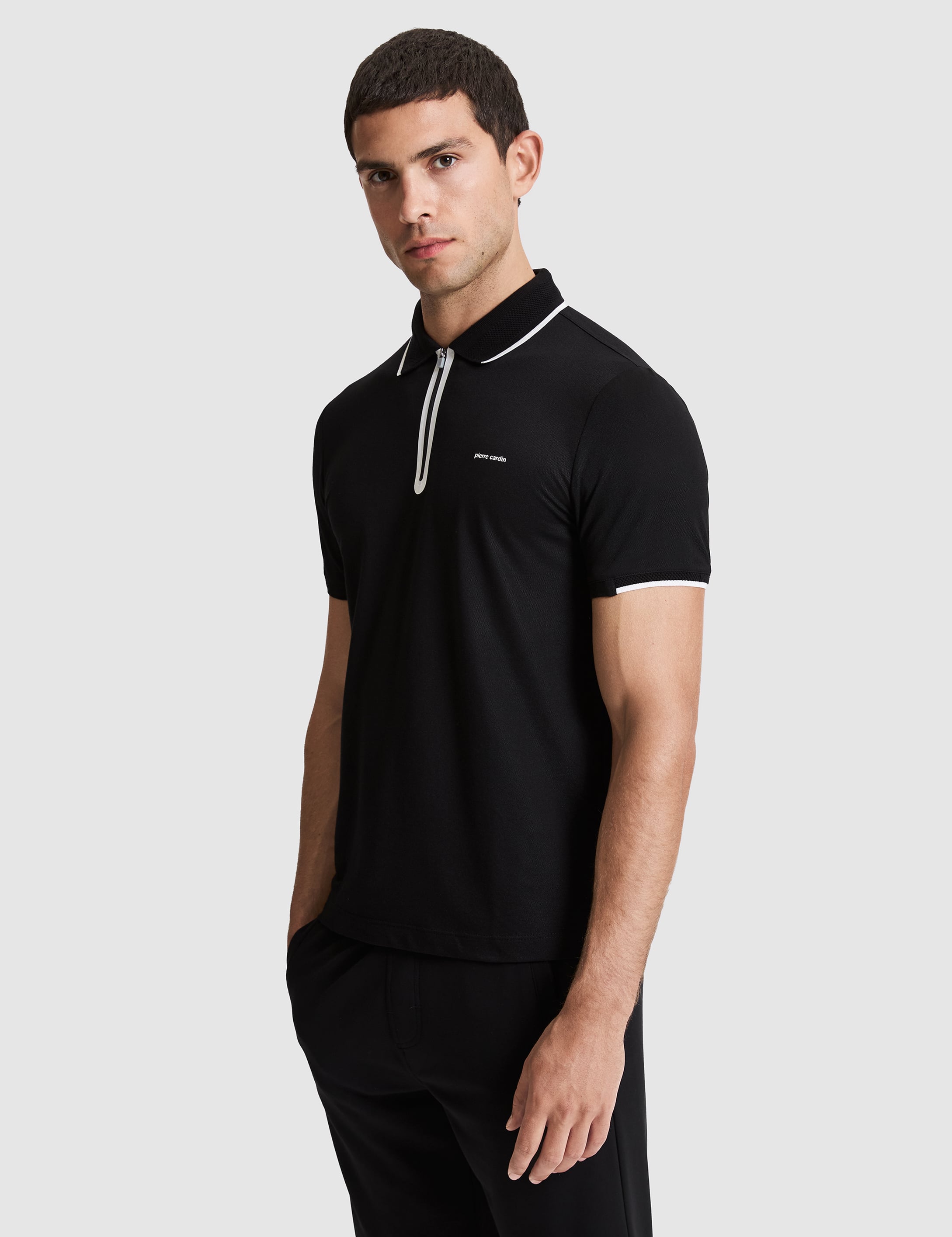 Siyah Slim Fit Polo Yaka Tişört - Image 3