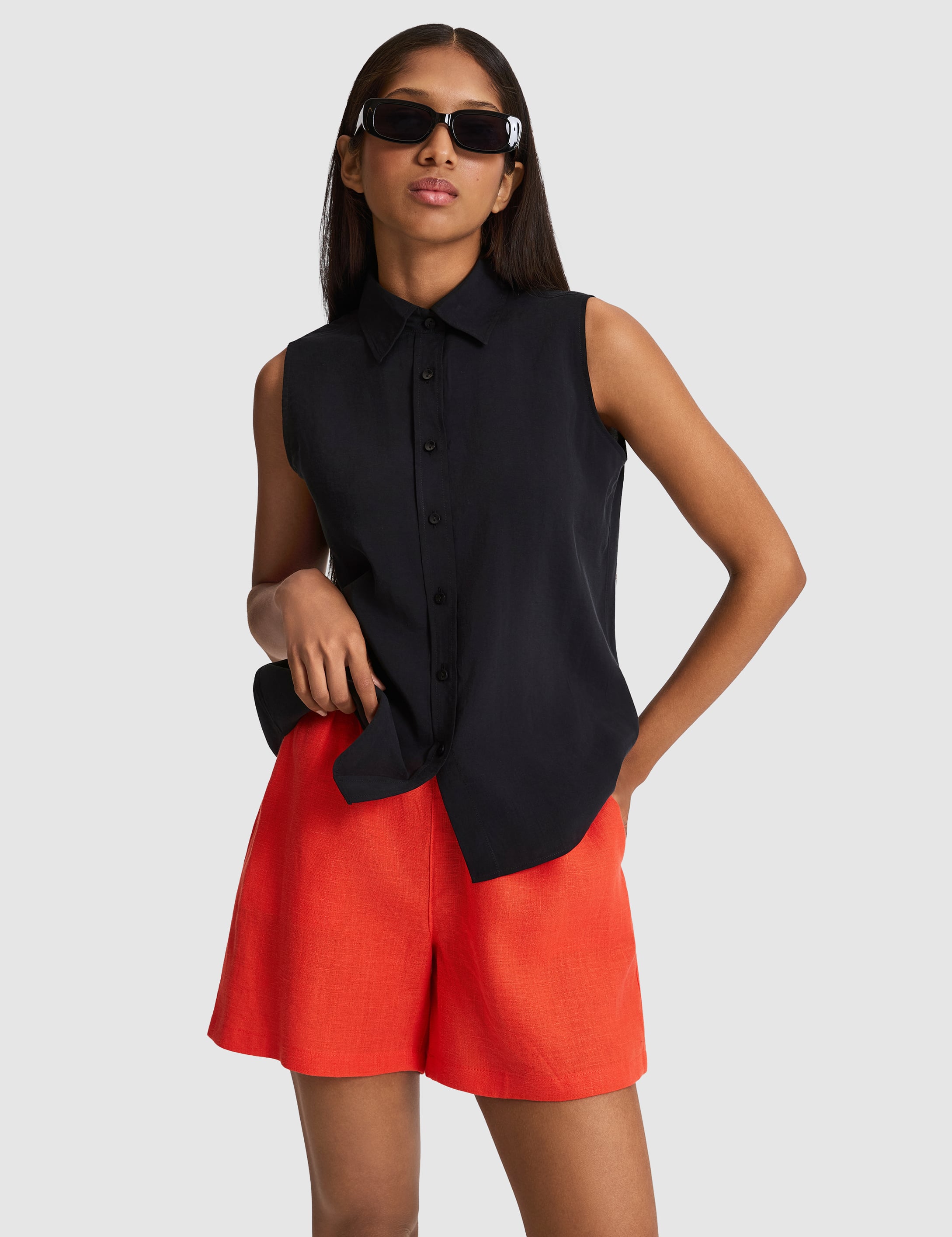 Siyah Regular Fit Kısa Kollu Gömlek