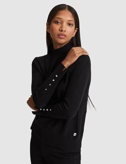 SIYAH