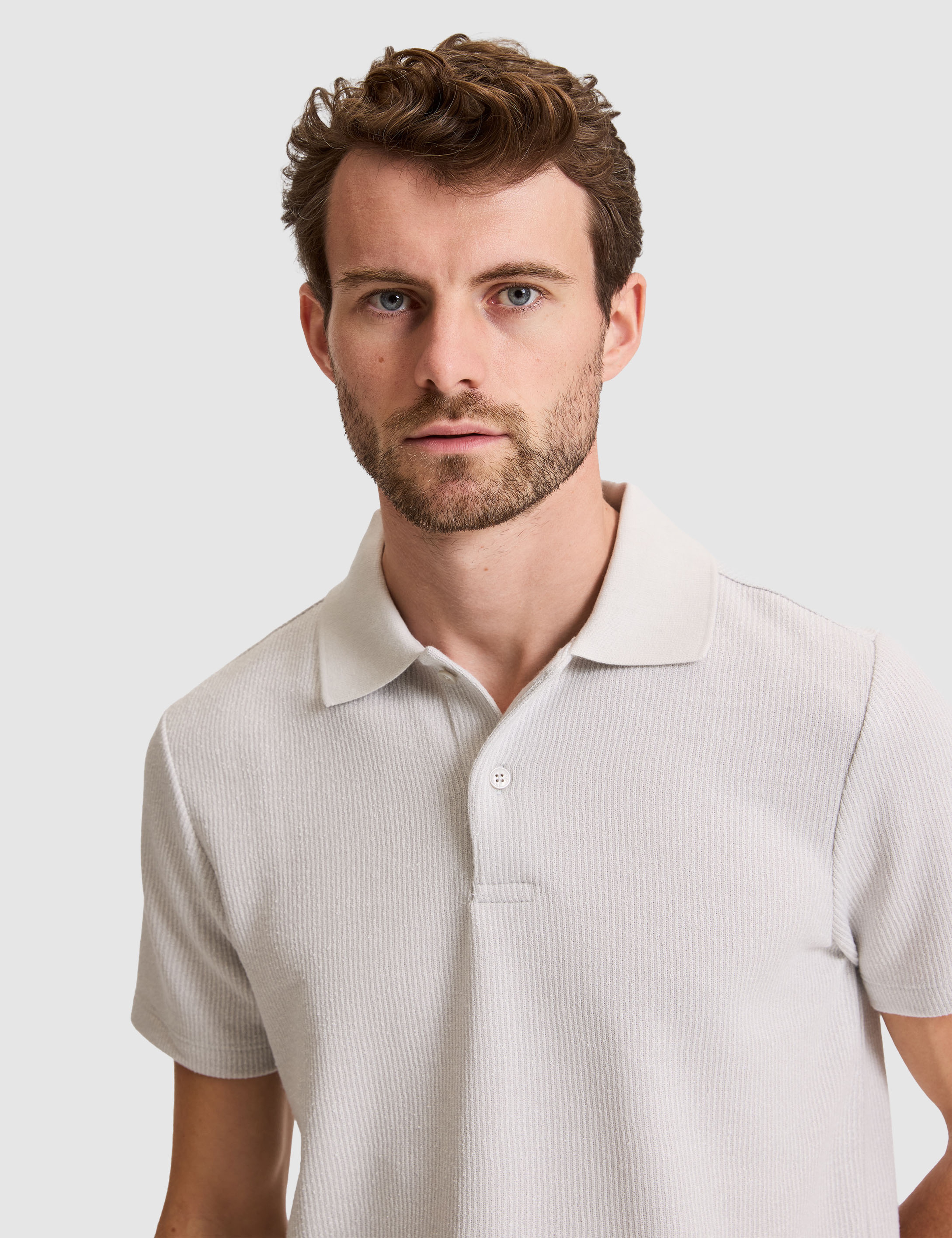 Gri Slim Fit Örme Dokulu Polo Yaka Tişört - Image 2