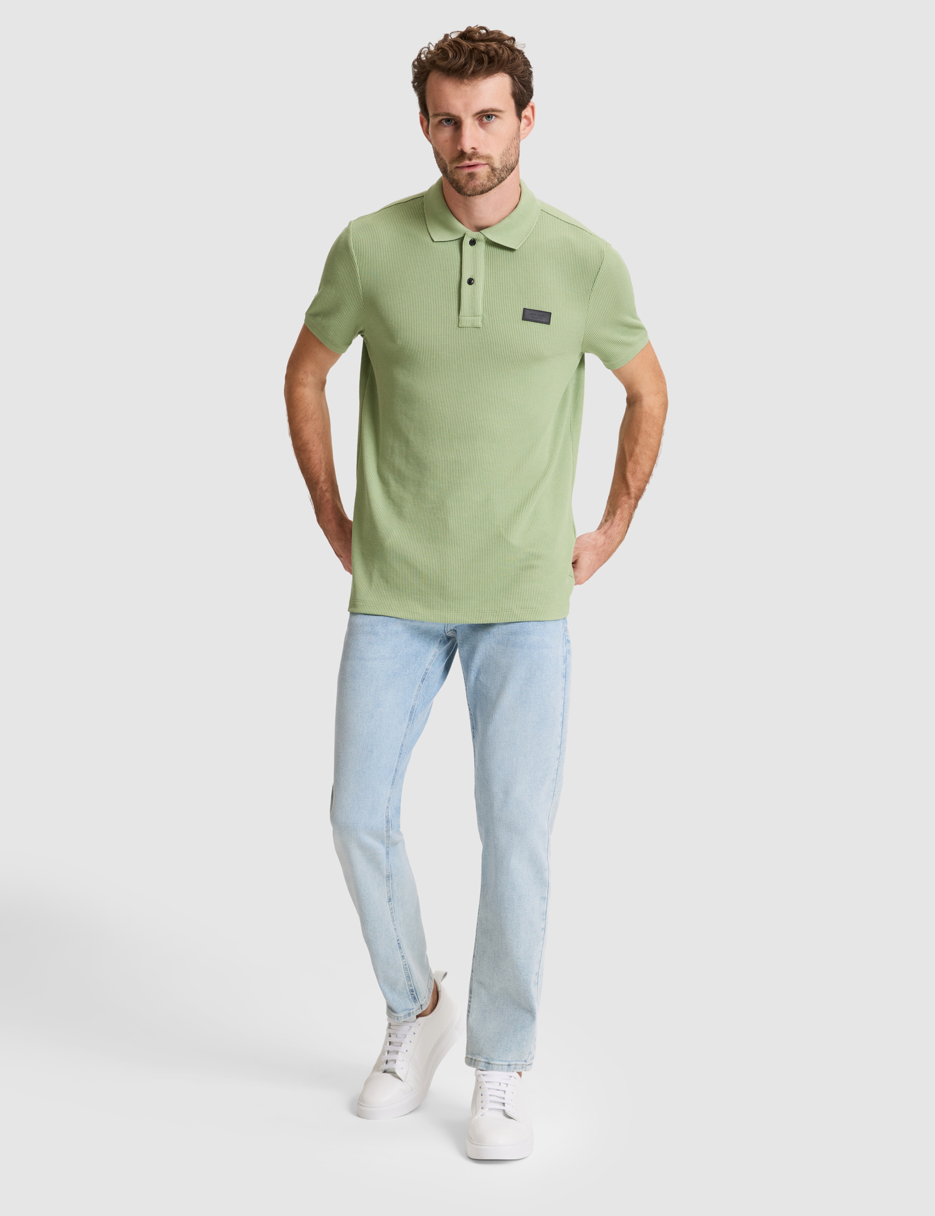 Çağla Yeşili Slim Fit Örme Dokulu Düğmeli Polo Yaka Tişört