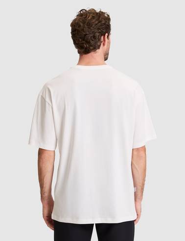 Beyaz Comfort Fit Bisiklet Yaka Tişört
