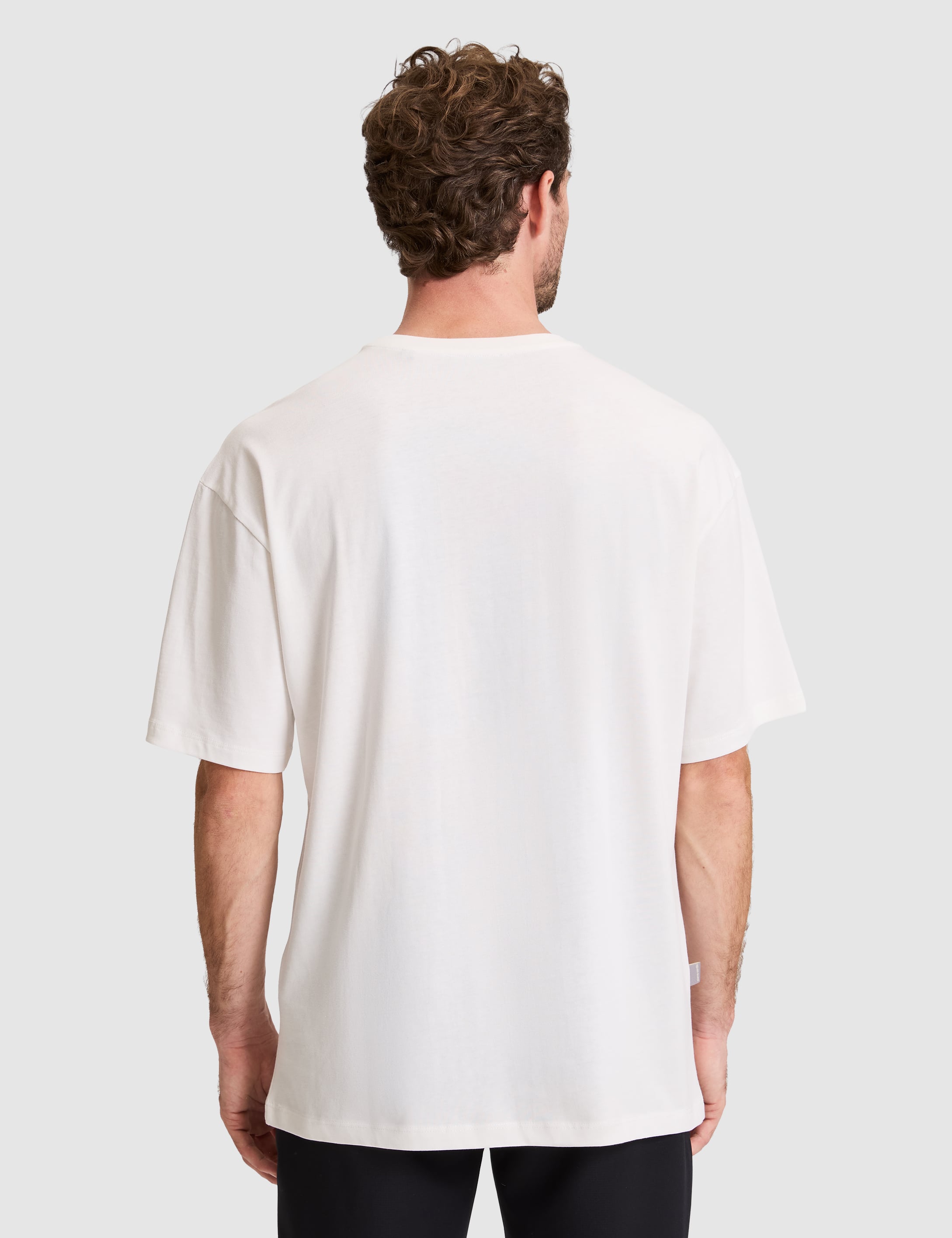Beyaz Comfort Fit Bisiklet Yaka Tişört - 50310144005