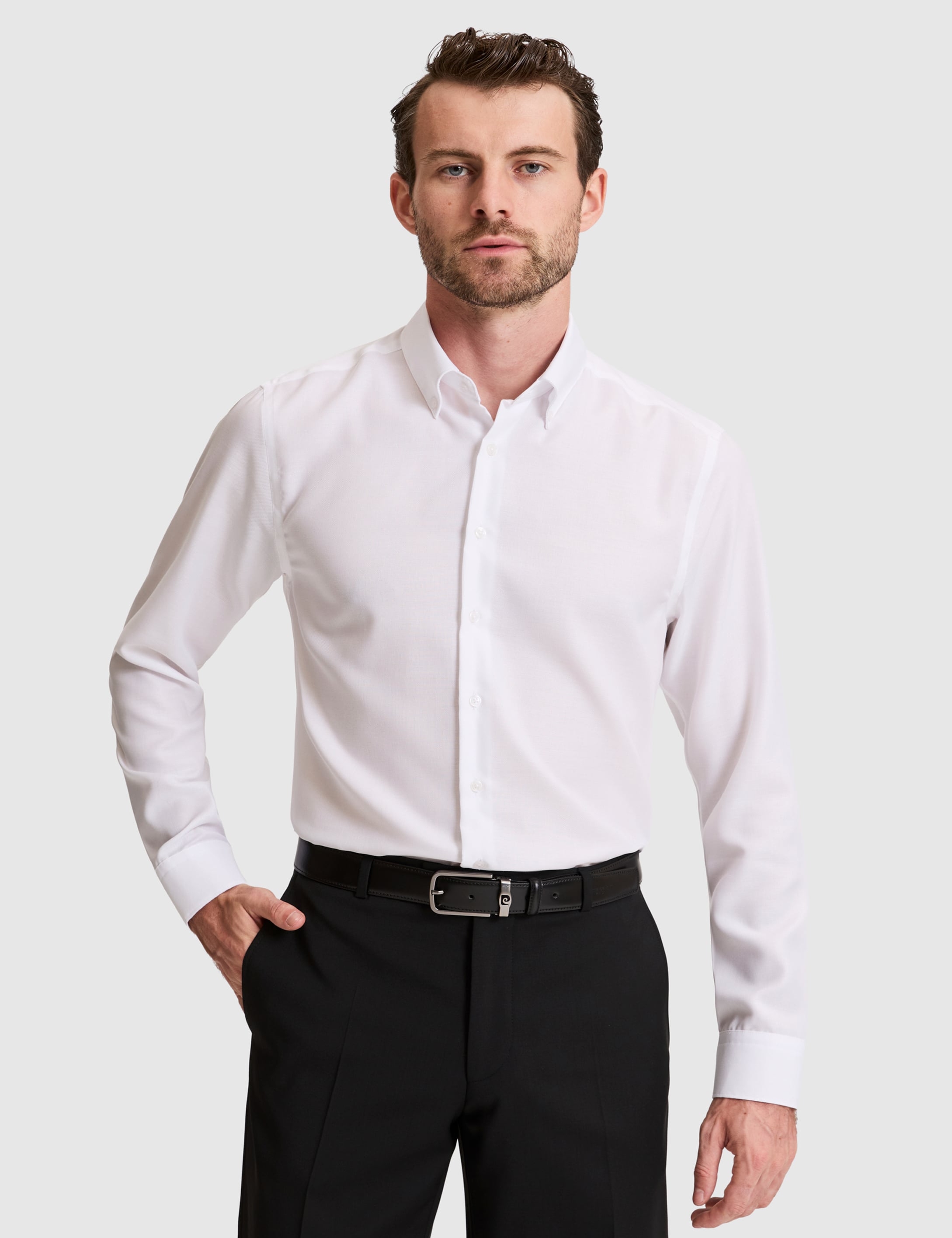 Beyaz Slim Fit Uzun Kollu Basic Gömlek