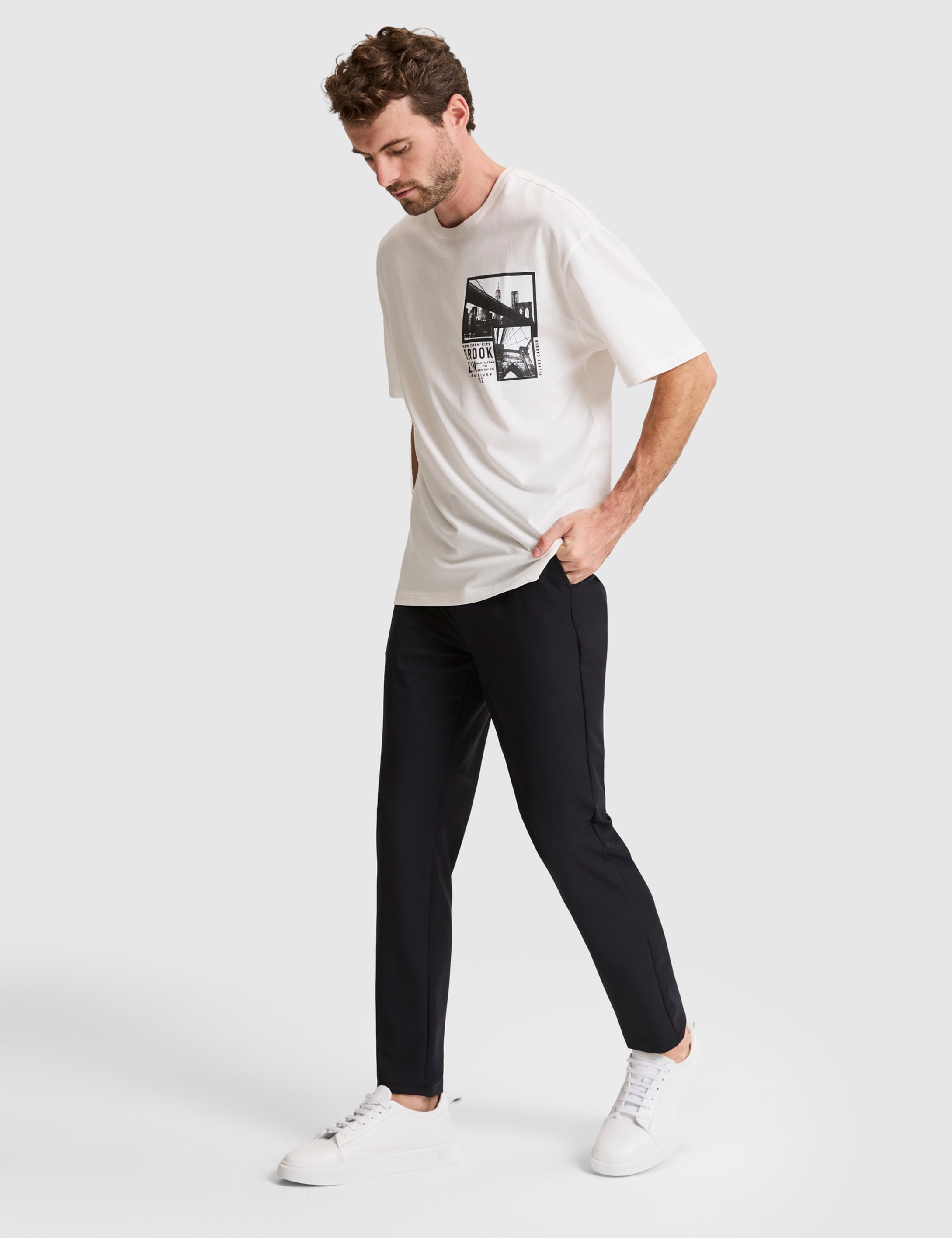 Siyah Tappered Fit Esnek Bel Pantolon - 50333529009