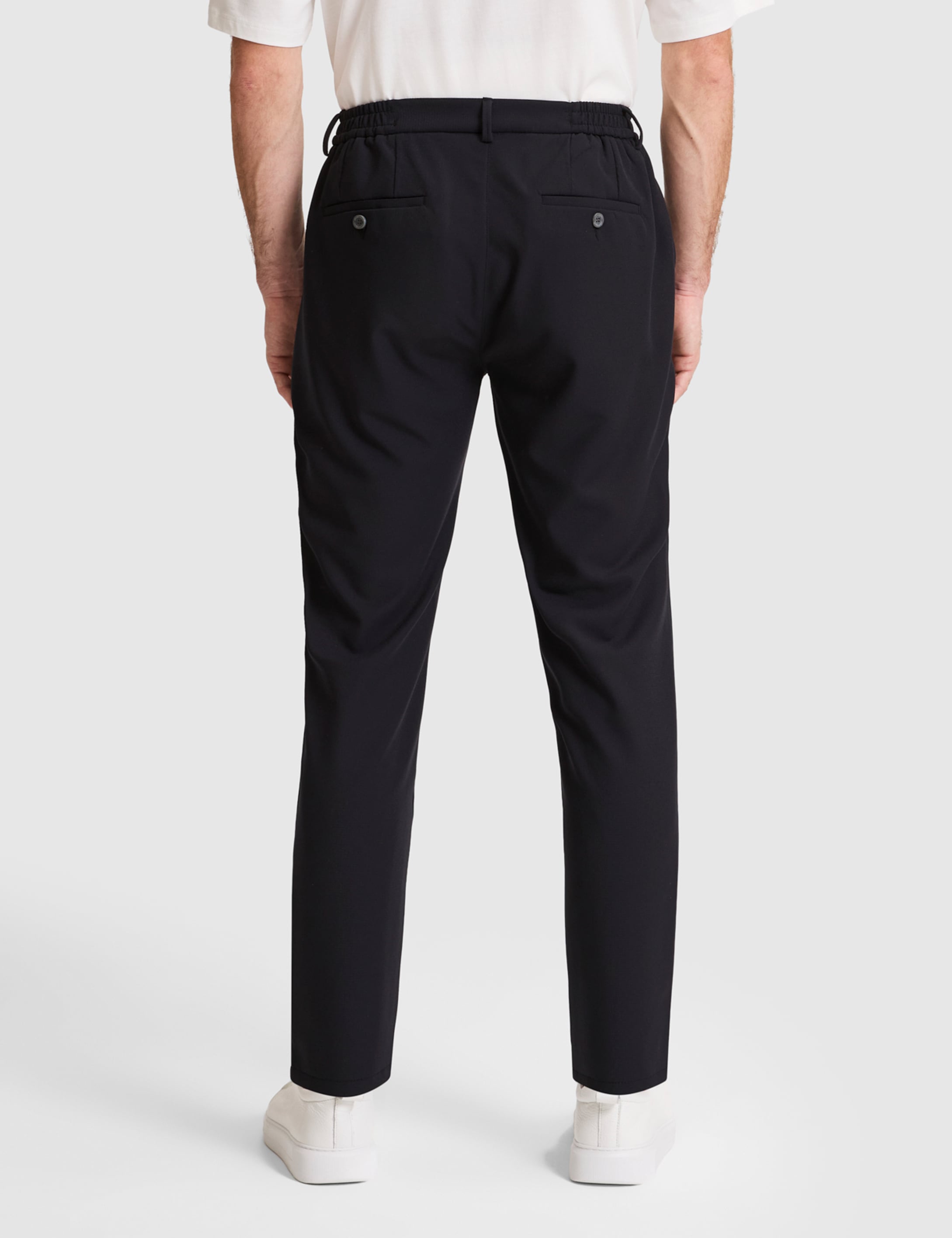Siyah Tappered Fit Esnek Bel Pantolon - 50333529009