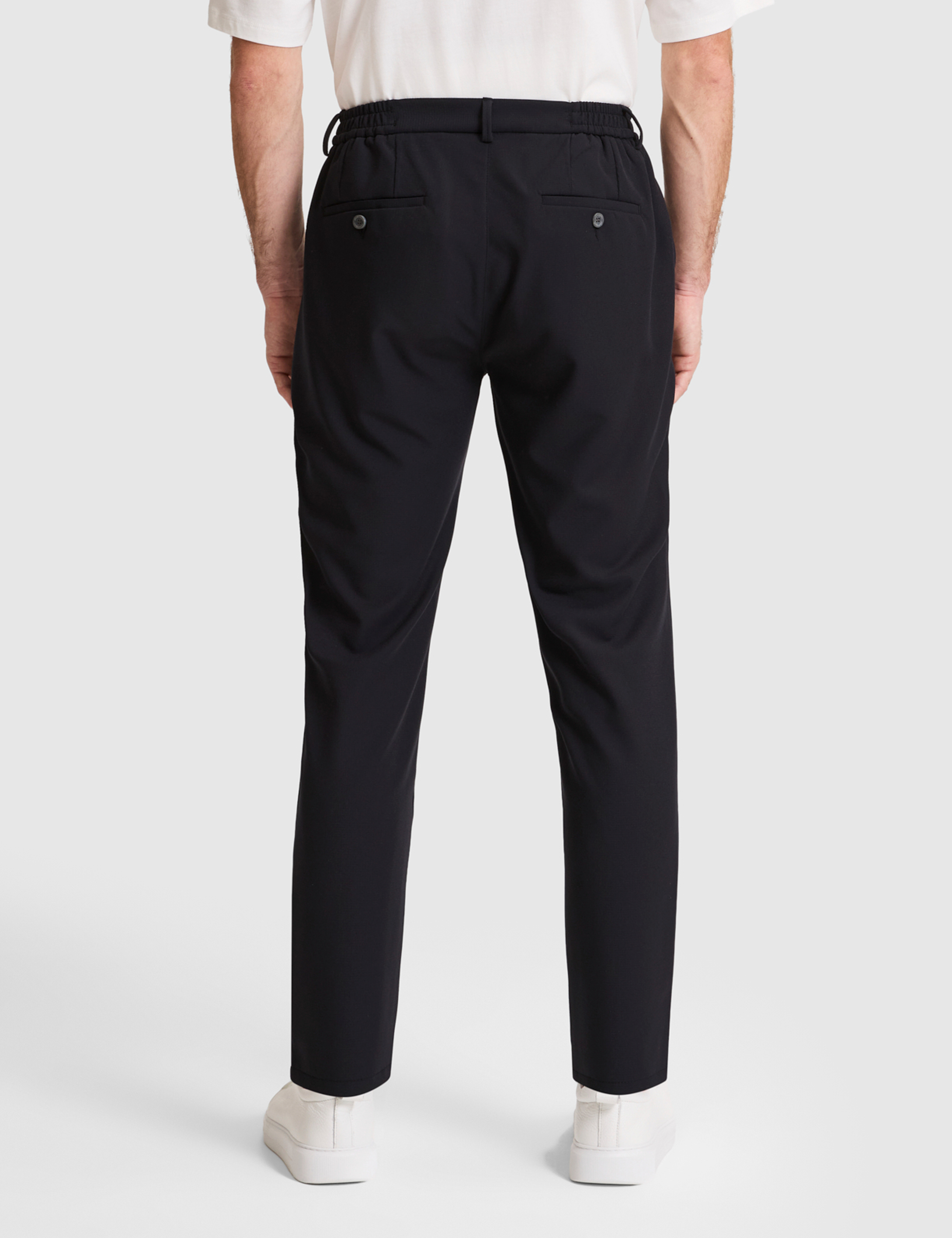 Siyah Tappered Fit Esnek Bel Pantolon - 50333529009