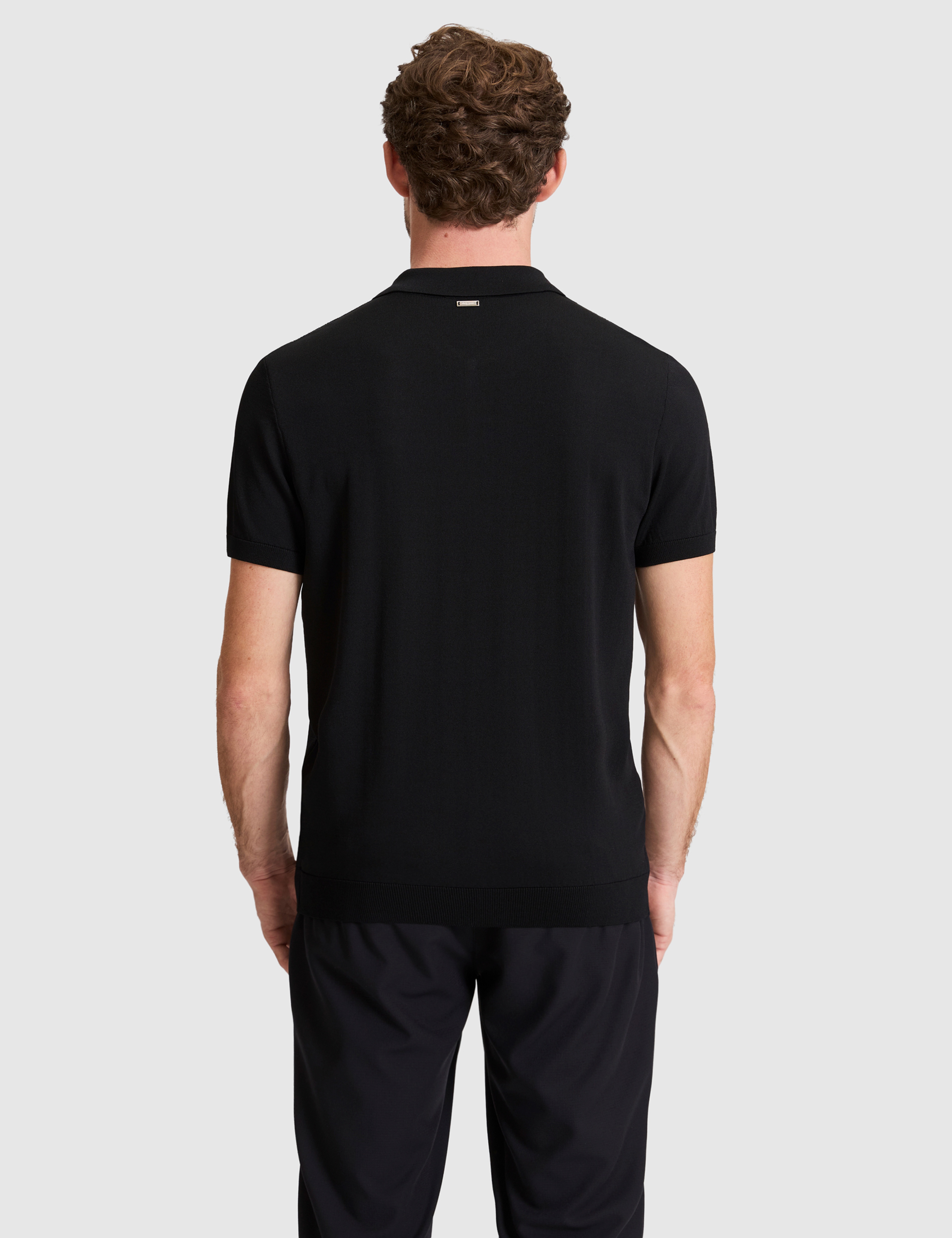 Siyah Slim Fit Fermuarlı Polo Yaka Triko Tişört