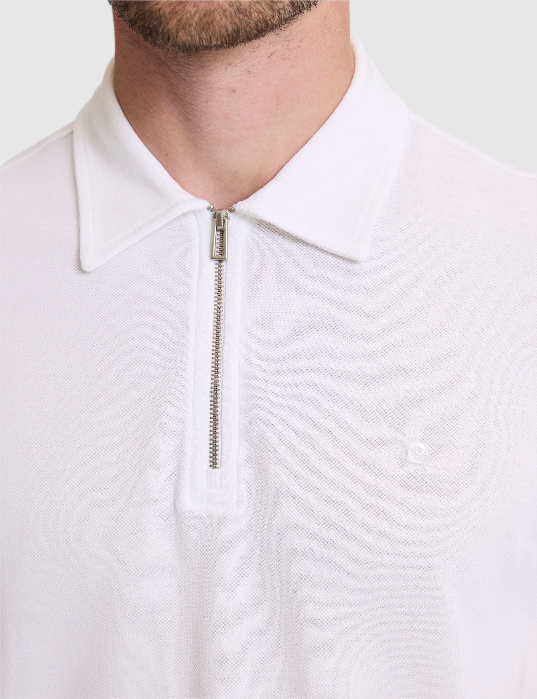Beyaz Regular Fit Fermuarlı Polo Yaka Tişört - 50334988042