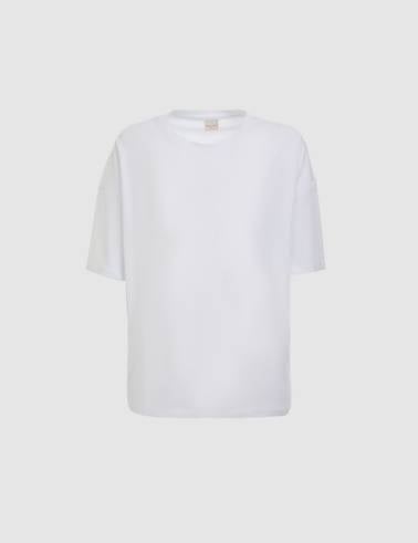 Beyaz Oversize Bisiklet Yaka Tişört