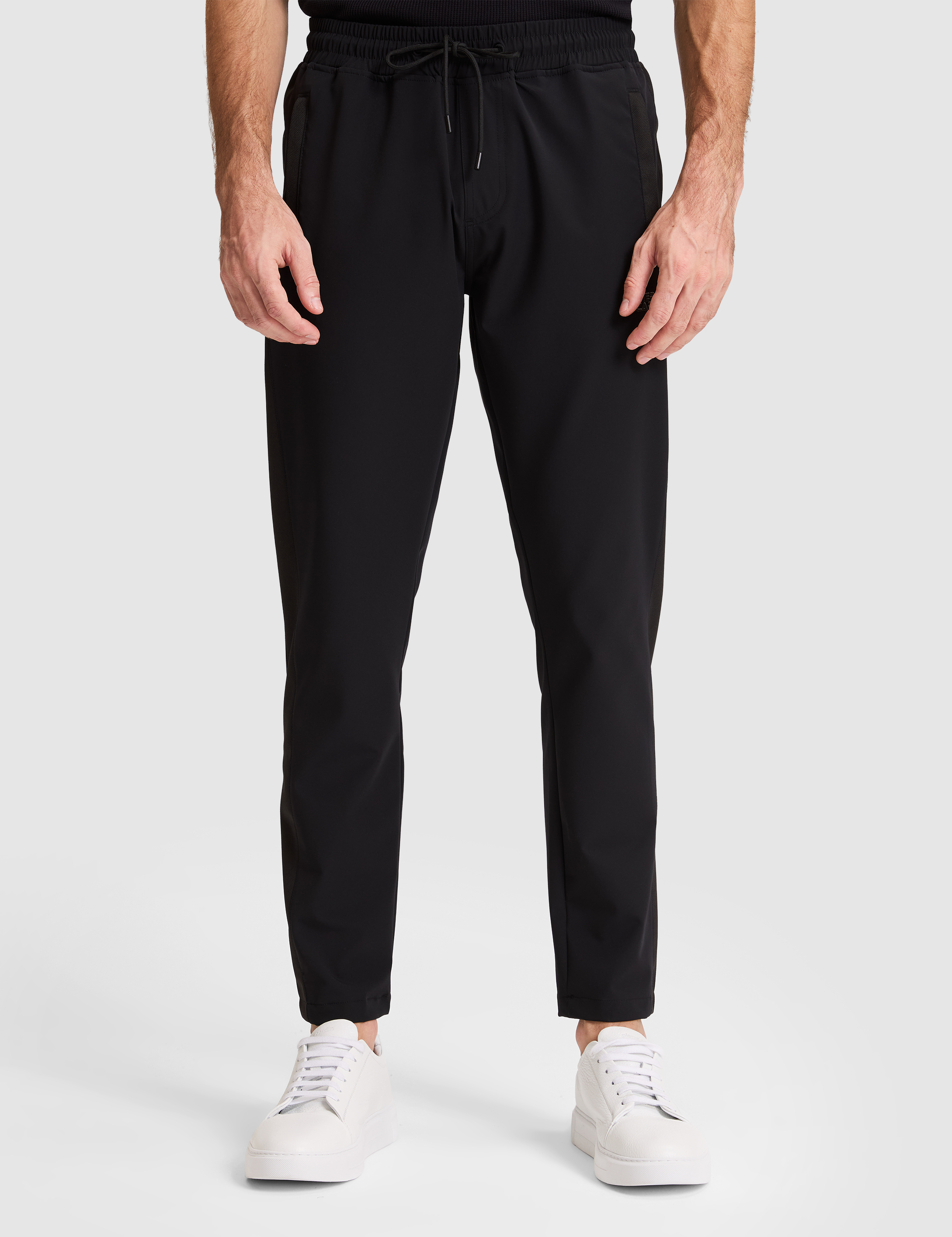 Siyah Regular Fit Eşofman Altı - 50321558004