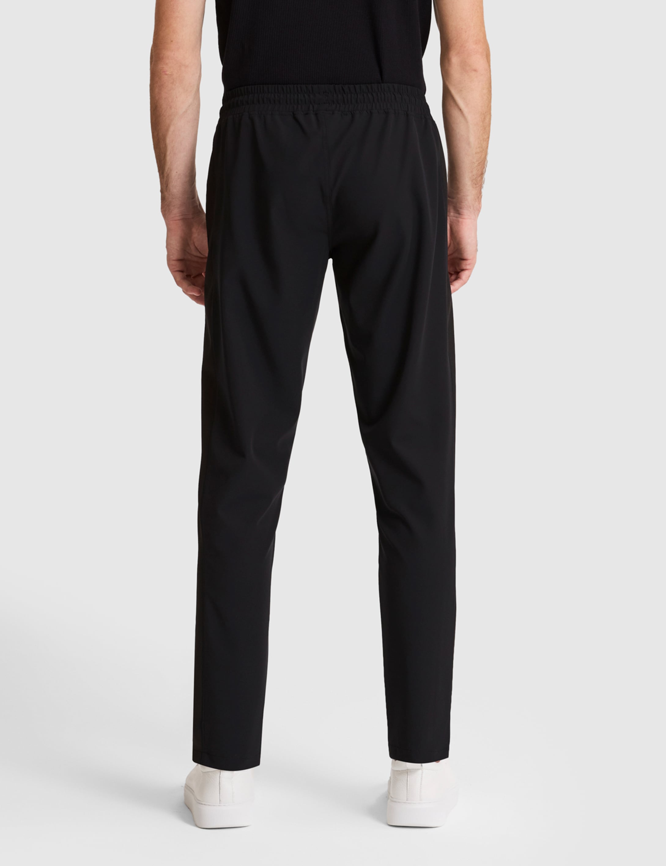 Siyah Regular Fit Eşofman Altı - 50321558004