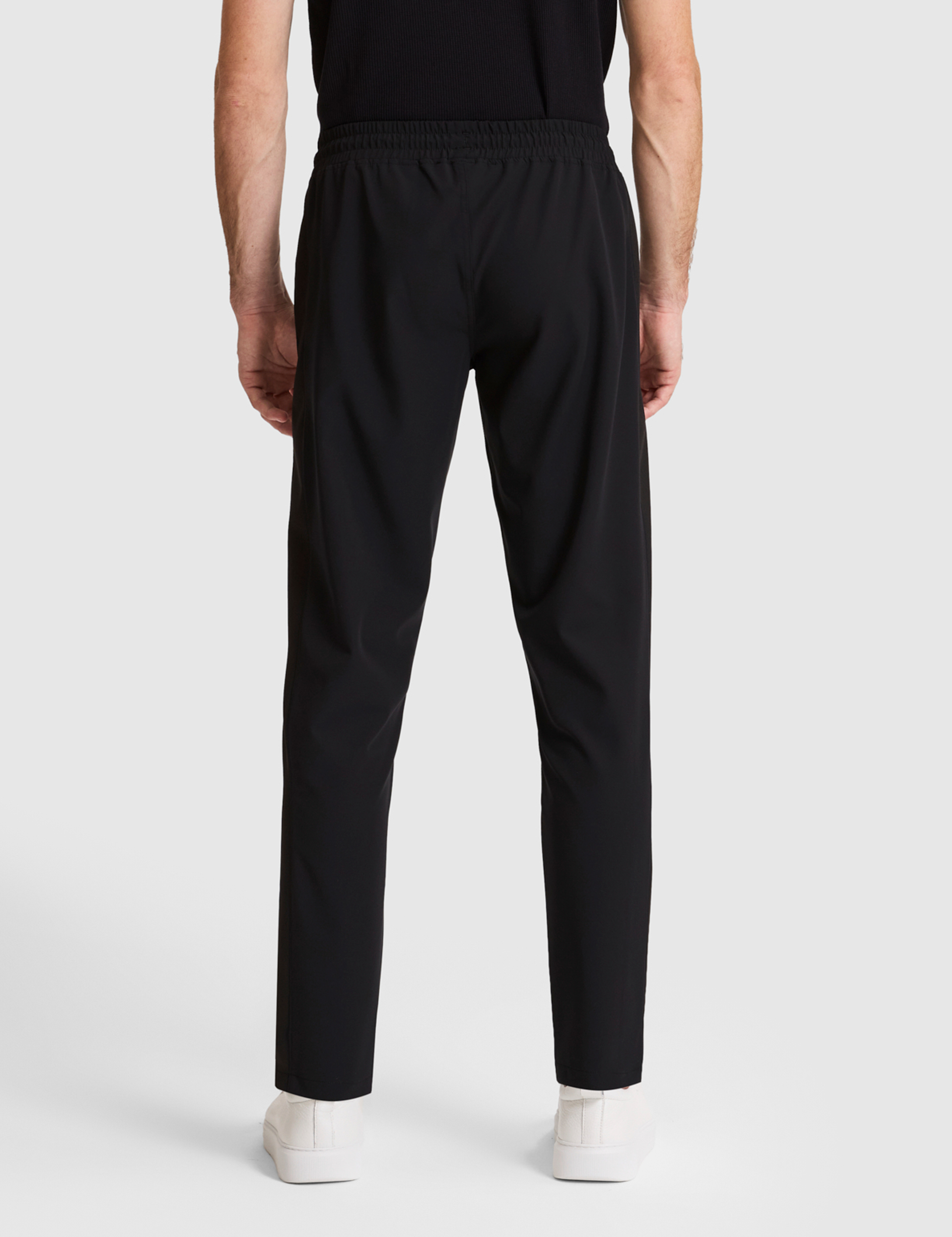 Siyah Regular Fit Eşofman Altı - 50321558004