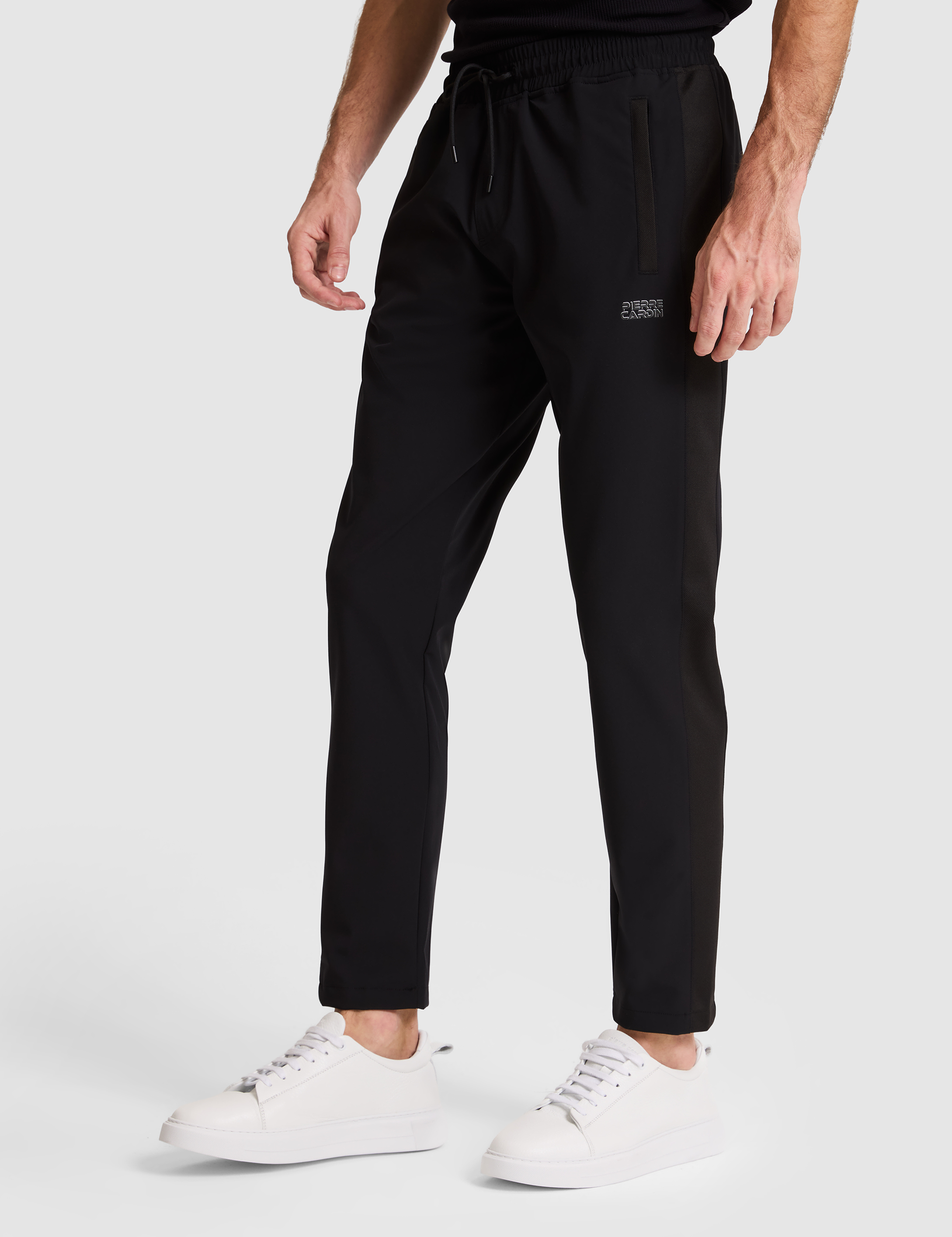 Siyah Regular Fit Eşofman Altı - 50321558004
