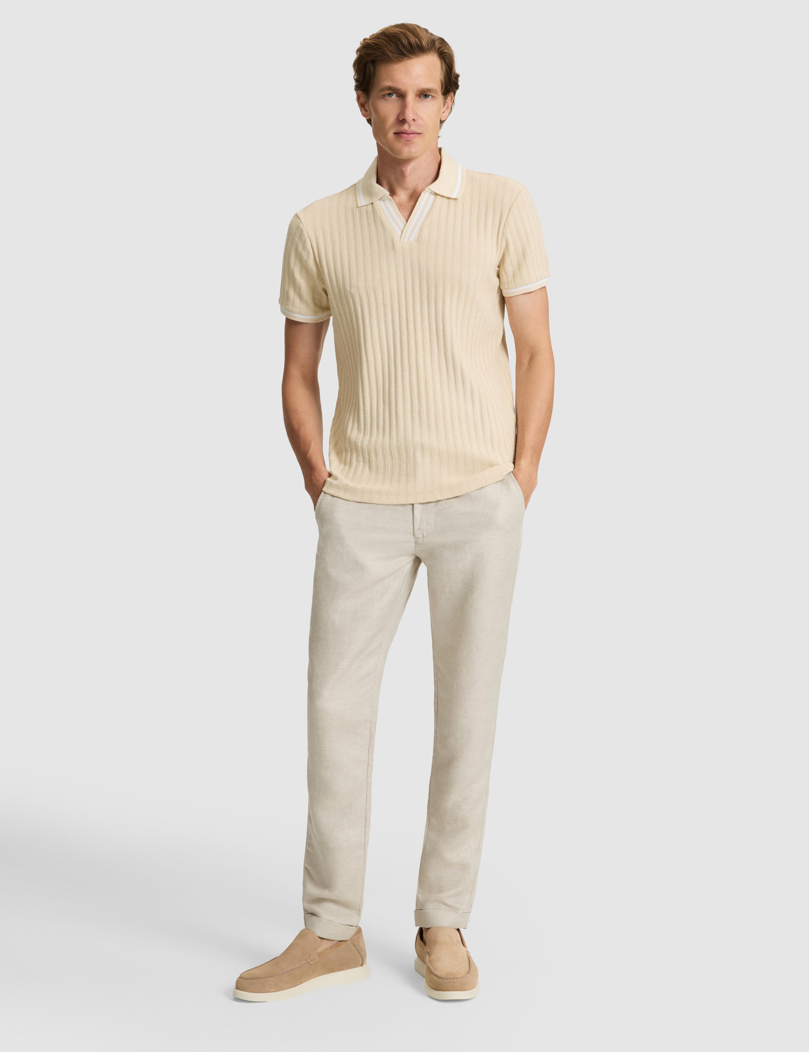 Bej Slim Fit Örme Dokulu Apaş Yaka Tişört
