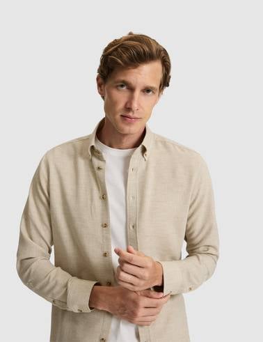 Bej Slim Fit Dokulu Uzun Kollu Gömlek