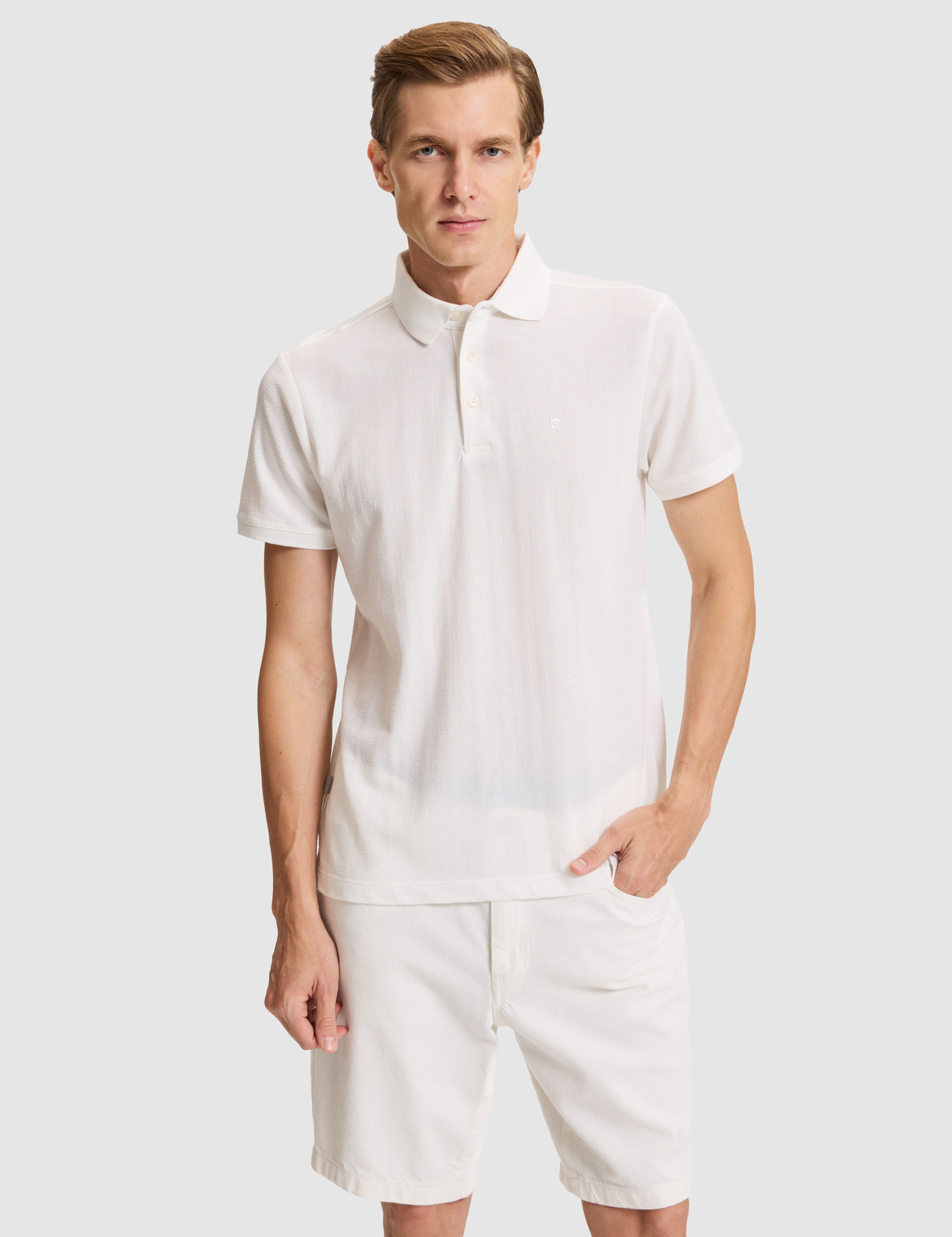 Beyaz Slim Fit Düğmeli Polo Yaka Tişört - Image 1