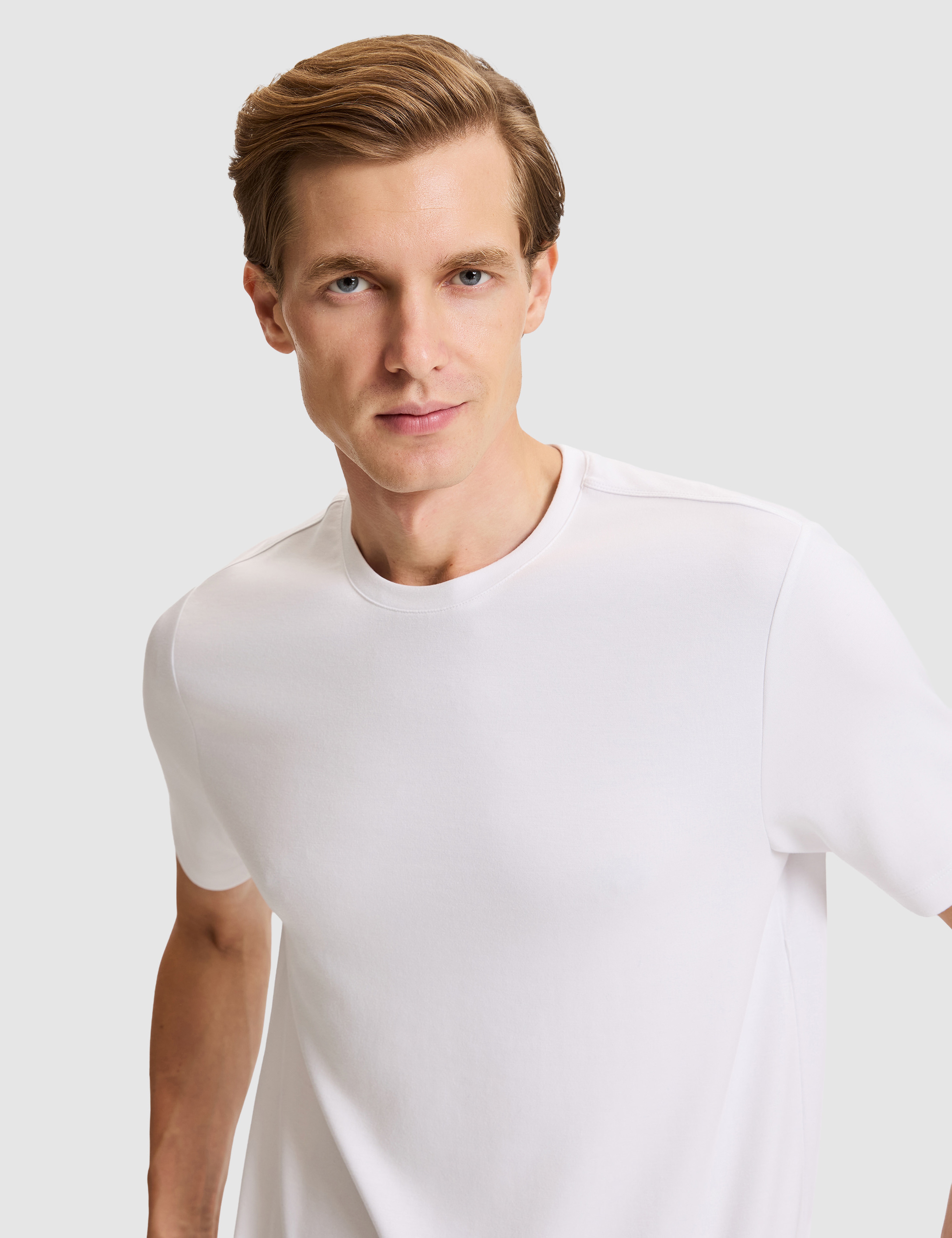 Beyaz Regular Fit Basic Tişört - Image 2