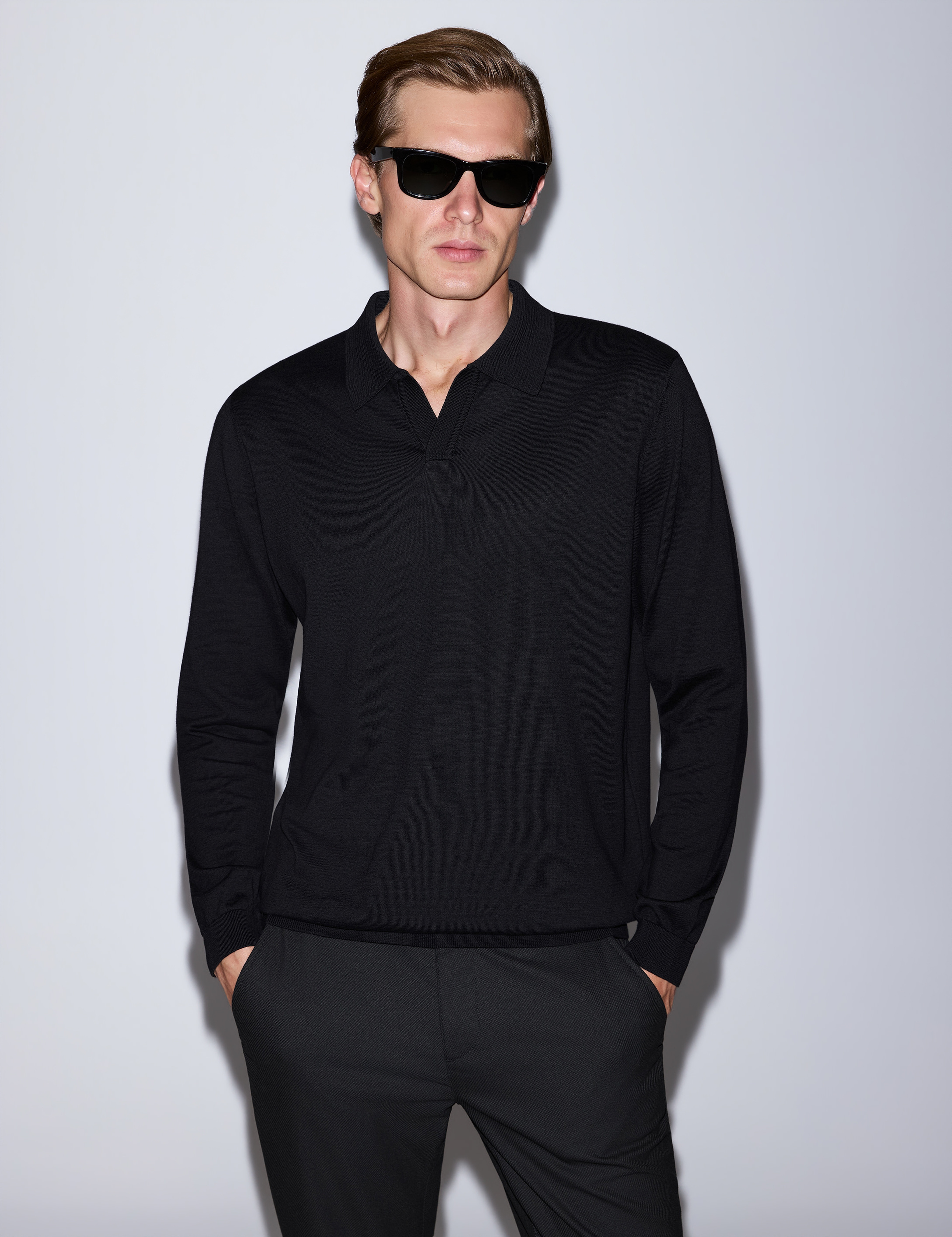 Siyah Regular Fit Kazak - Image 1