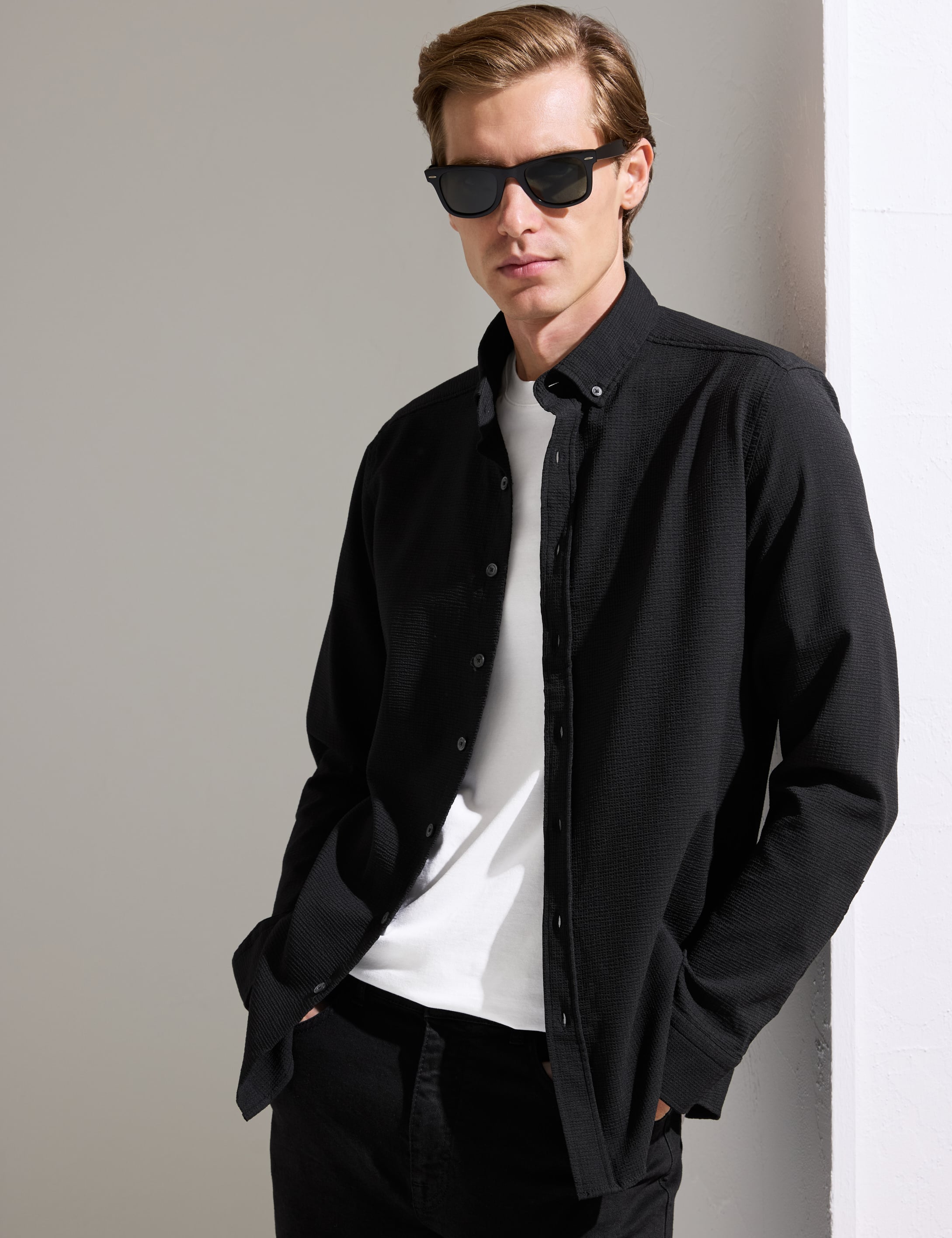 Siyah Slim Fit Uzun Kollu Gömlek
