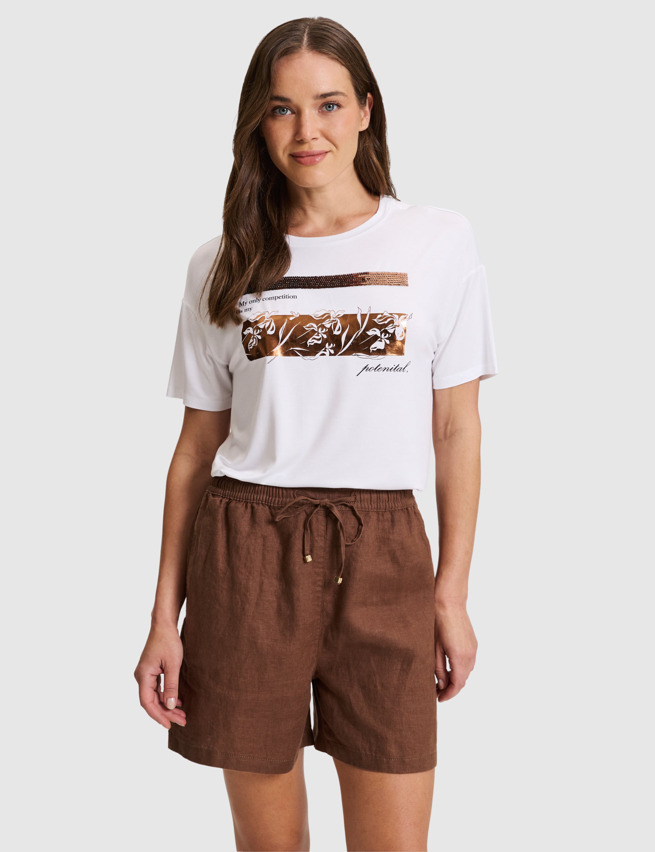 Beyaz Comfort Fit Tişört