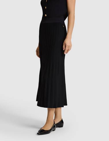 Siyah Slim Fit Triko Etek