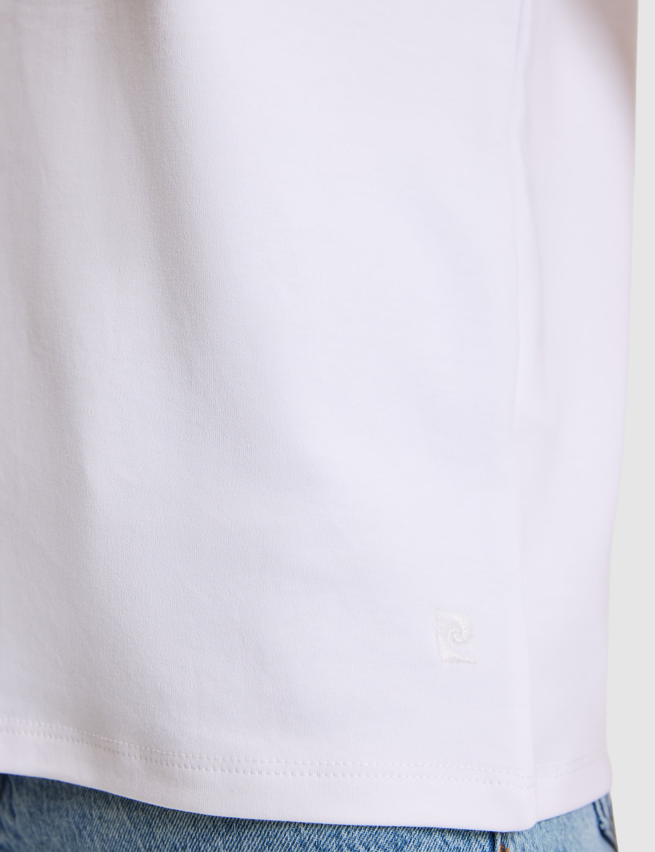 Beyaz Regular Fit Bisiklet Yaka Basic Tişört - 50331306005