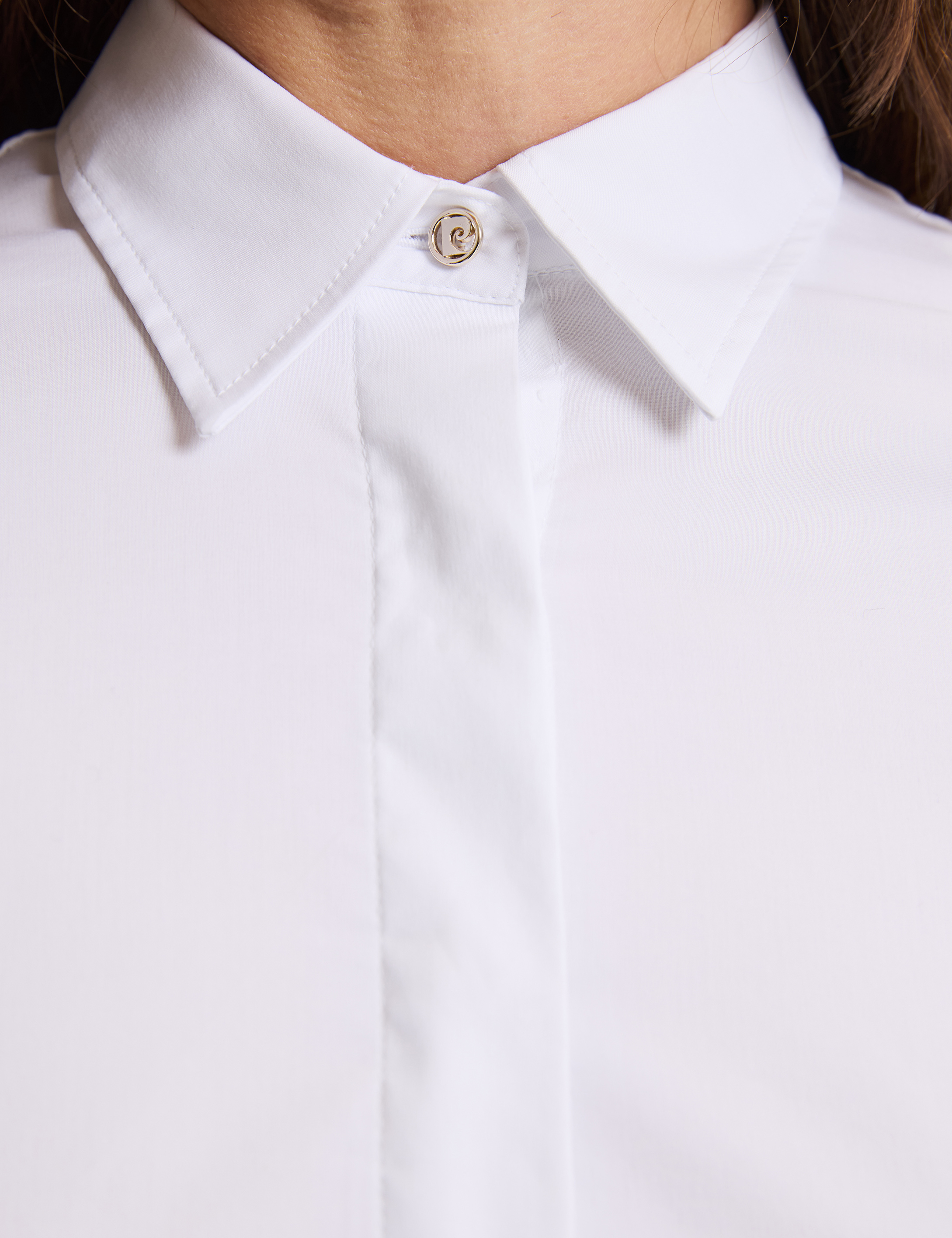 Beyaz Slim Fit Uzun Kollu Gömlek