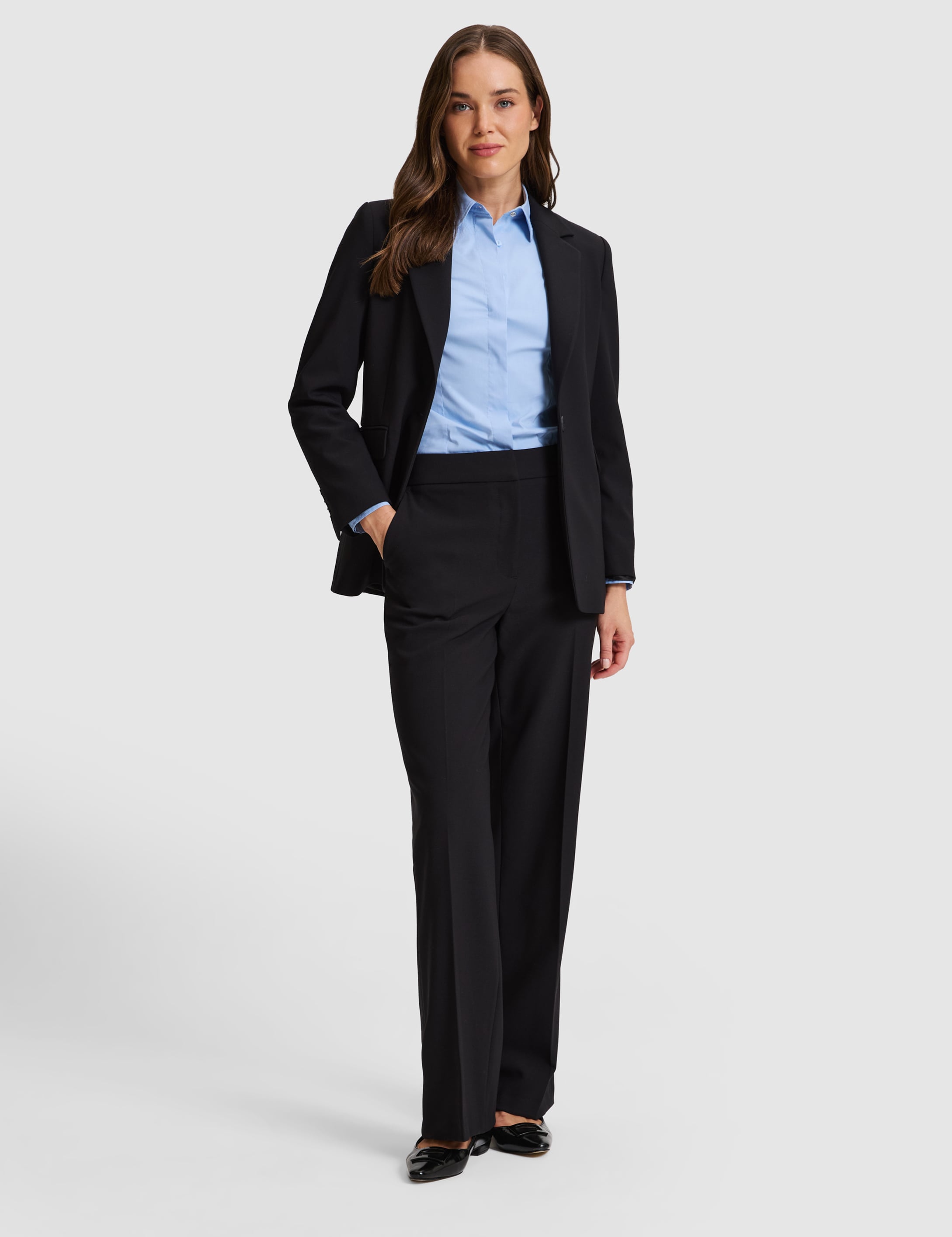 Siyah Straight Fit Kumaş Pantolon - Image 1