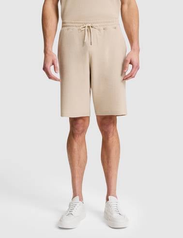 Koyu Bej Comfort Fit Örme Şort
