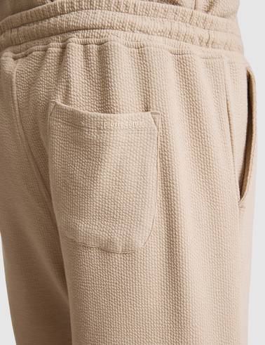 Koyu Bej Comfort Fit Örme Şort