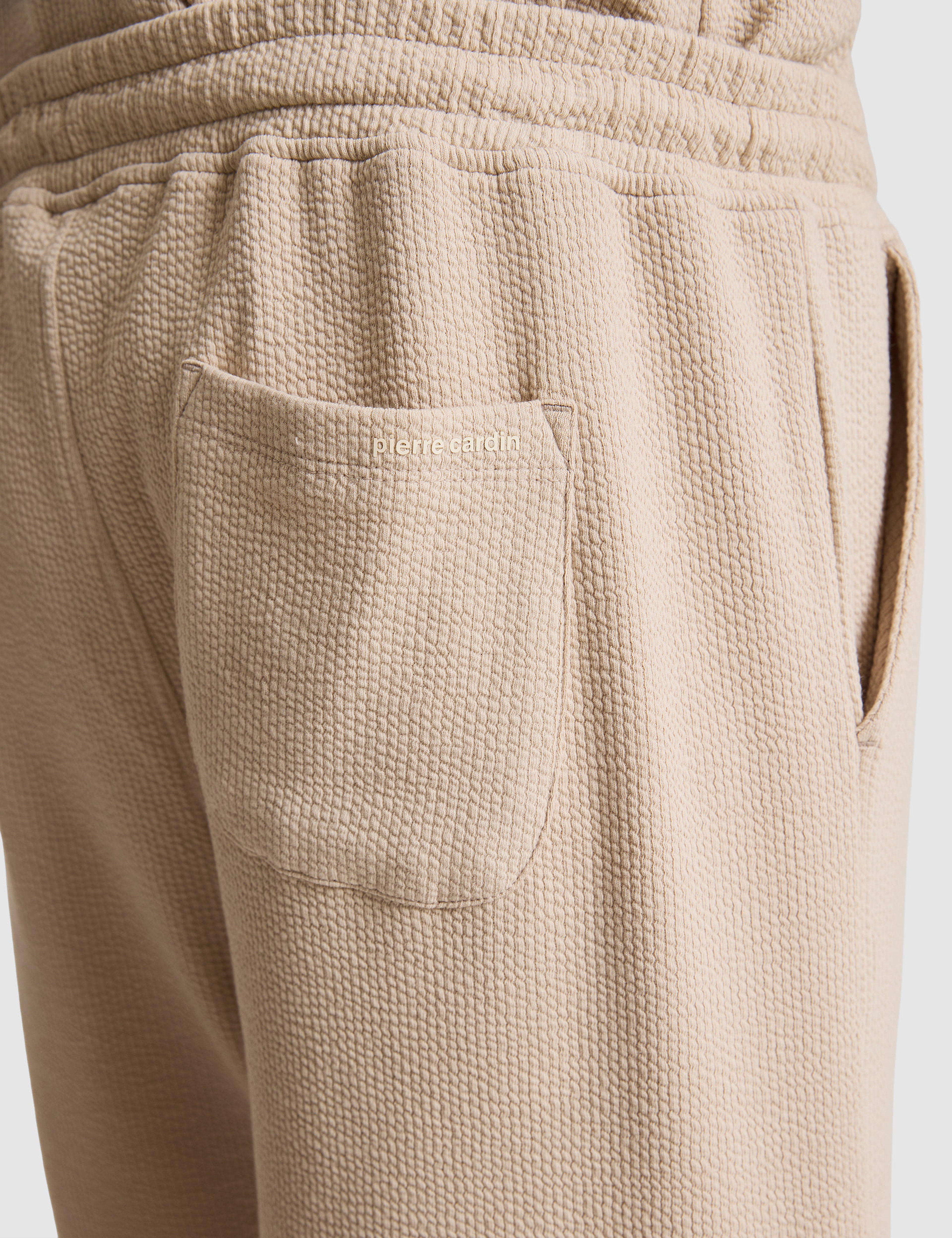 Koyu Bej Comfort Fit Örme Şort