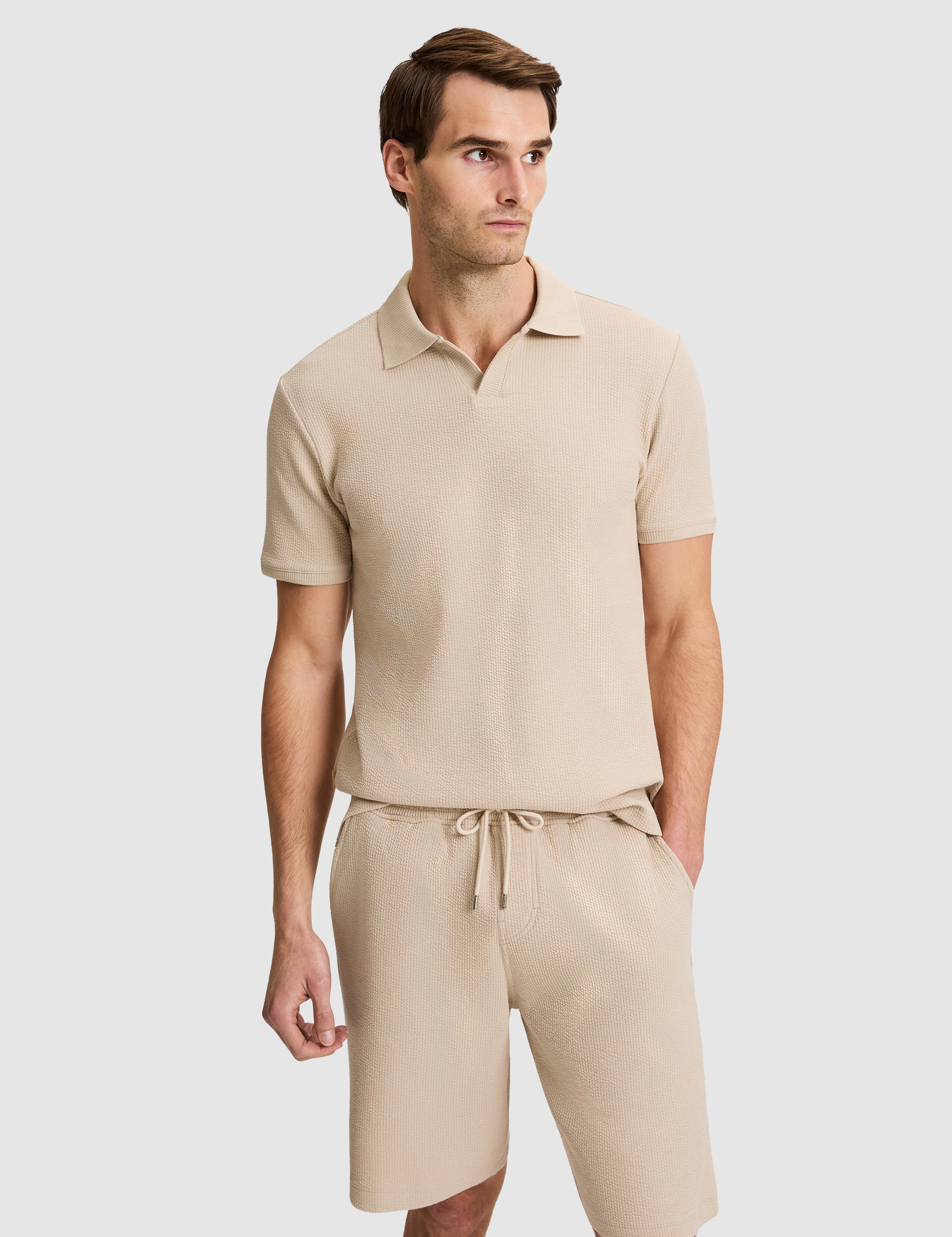 Koyu Bej Regular Fit Polo Yaka Tişört - Image 1