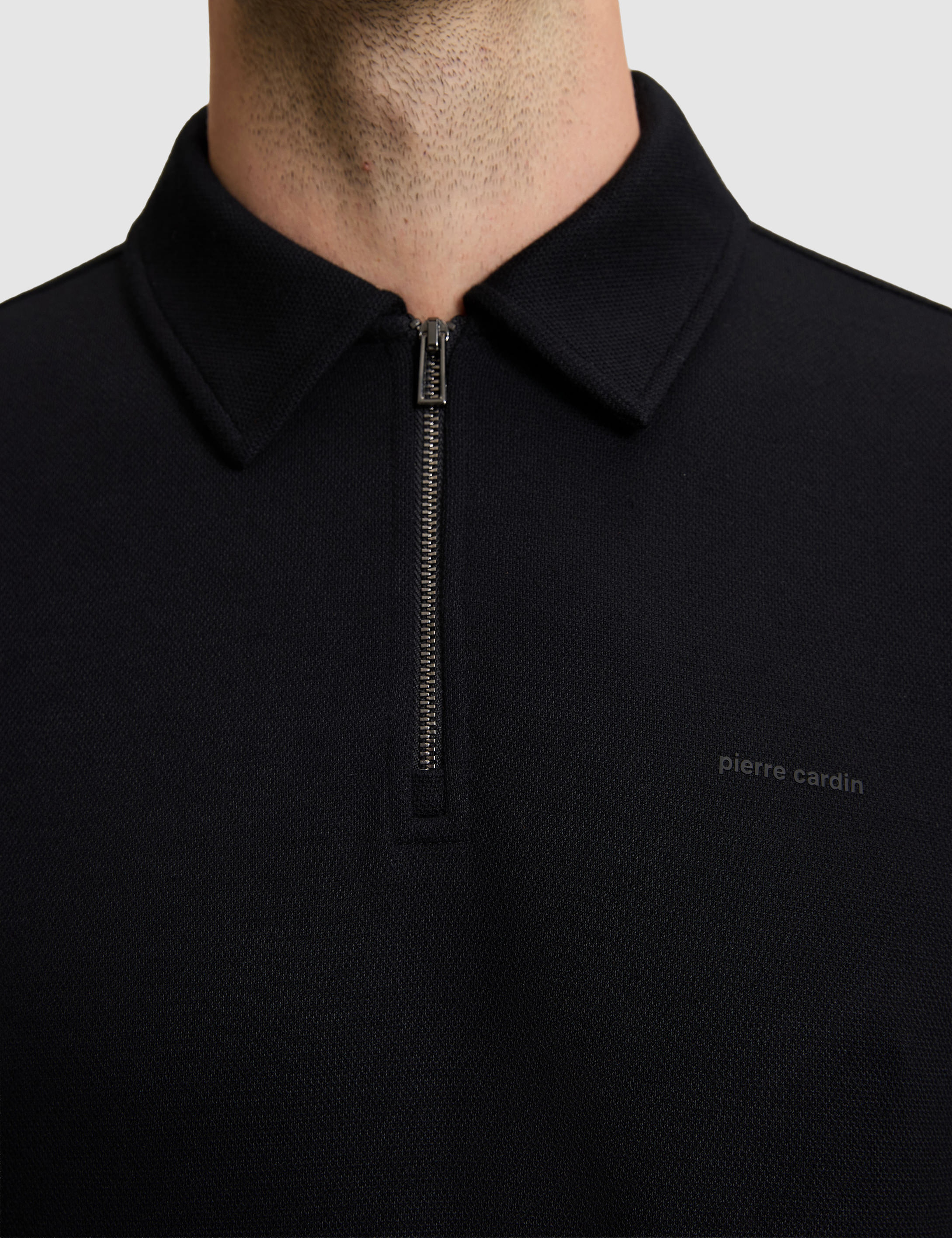 Siyah Regular Fit Fermuarlı Polo Yaka Tişört - Image 6