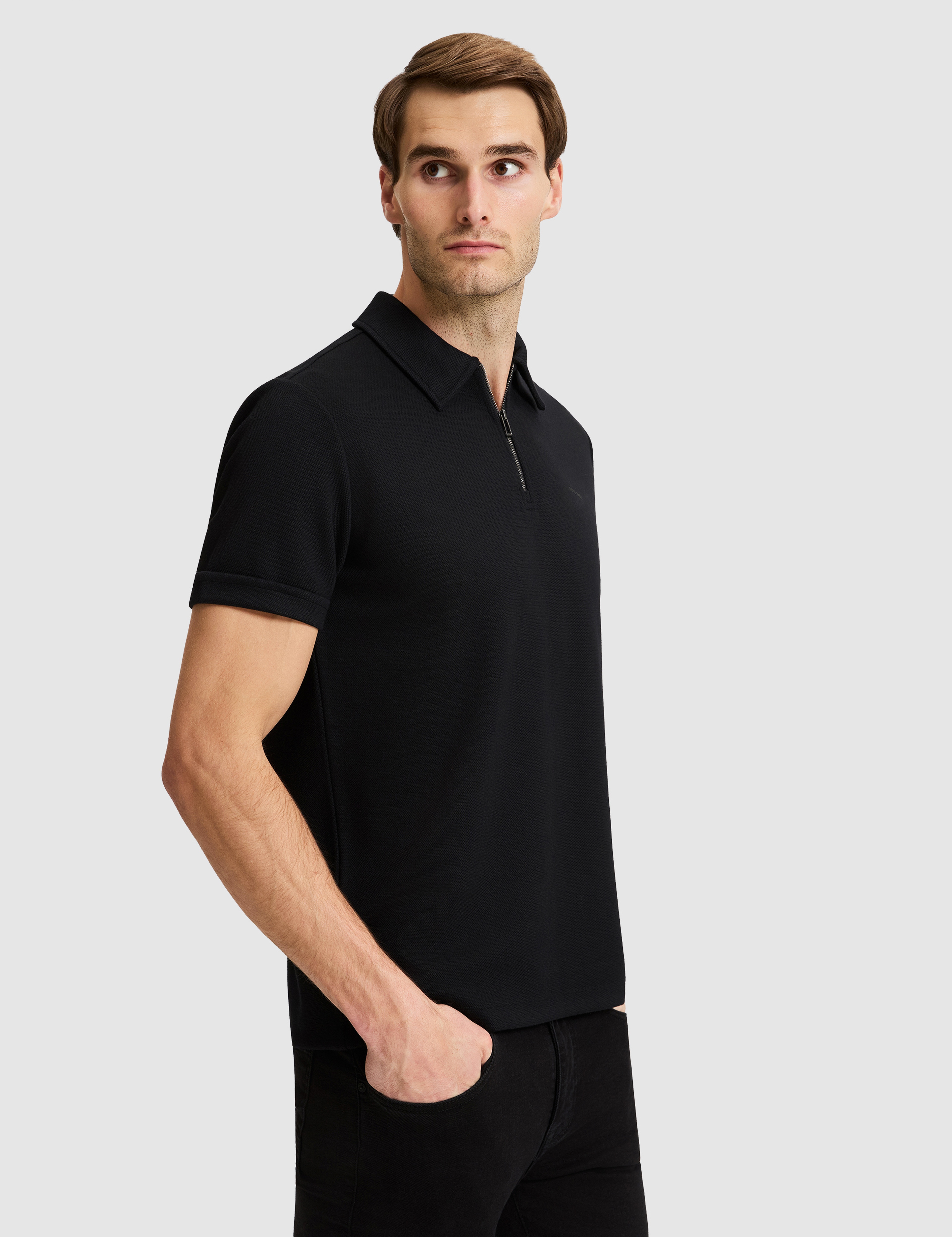 Siyah Regular Fit Fermuarlı Polo Yaka Tişört - Image 3