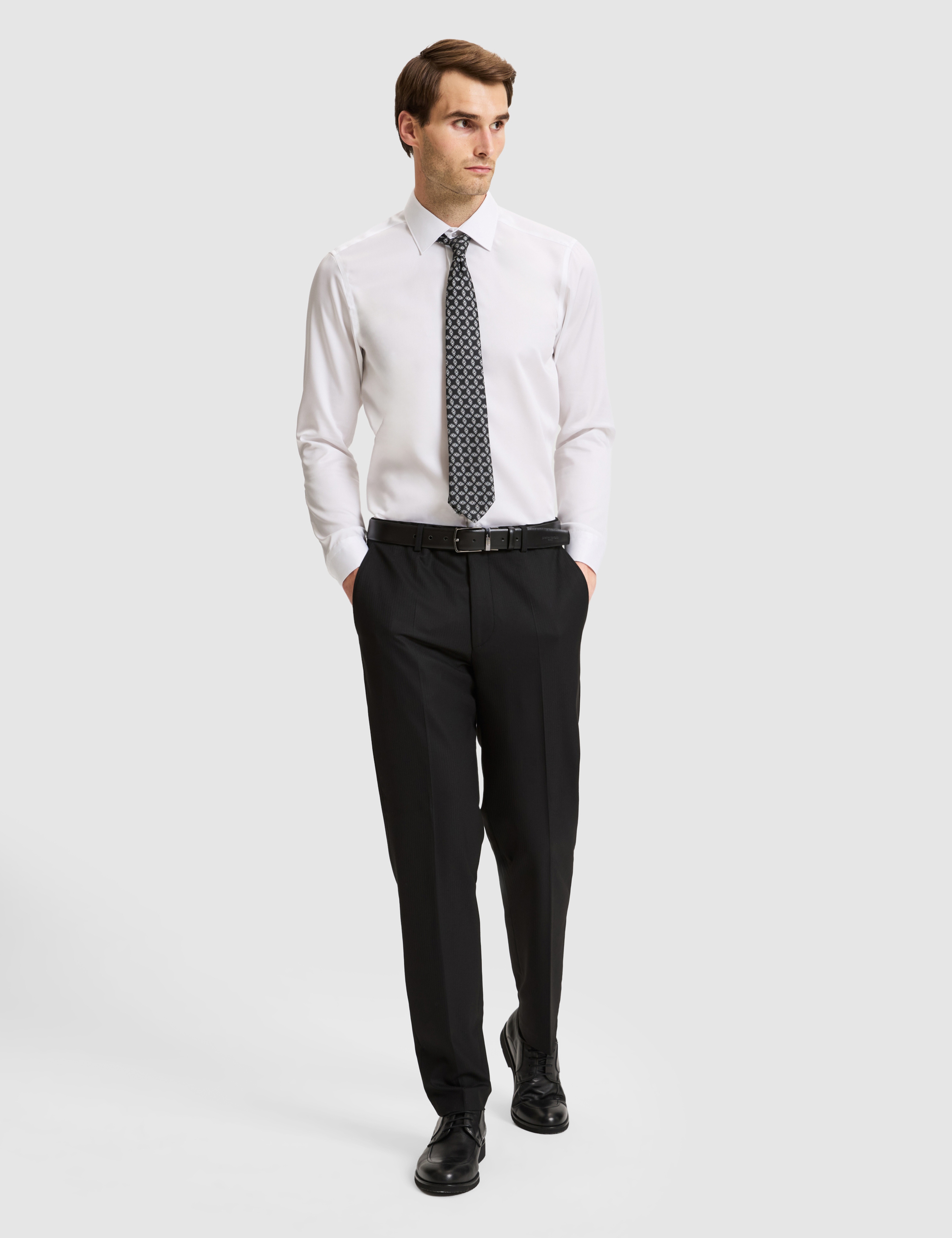 Beyaz Slim Fit Uzun Kollu Basic Gömlek - Image 4