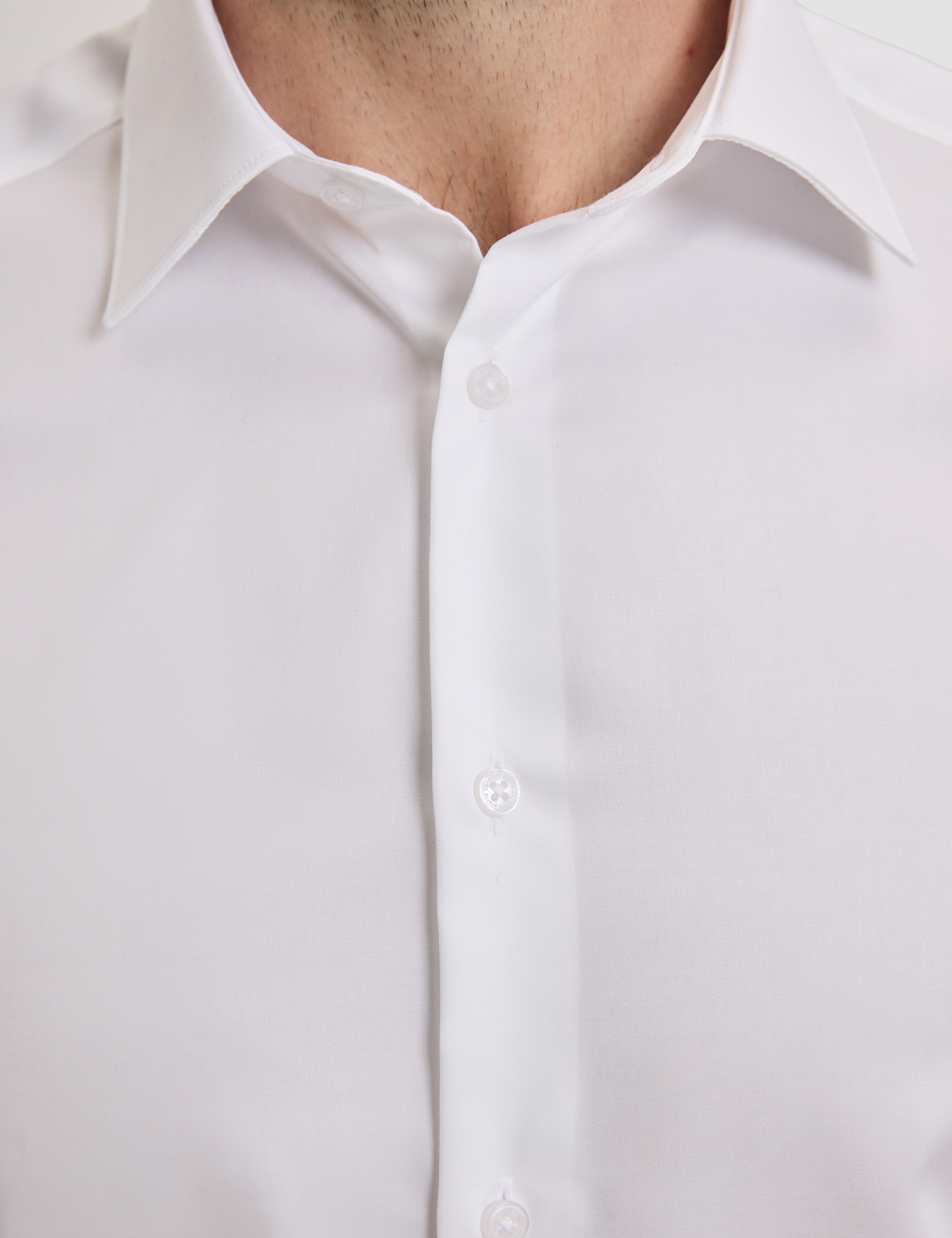Beyaz Slim Fit Uzun Kollu Basic Gömlek