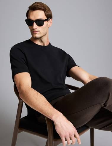 Siyah Regular Fit Basic Tişört