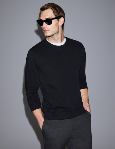 Siyah Regular Fit Basic Sweatshirt