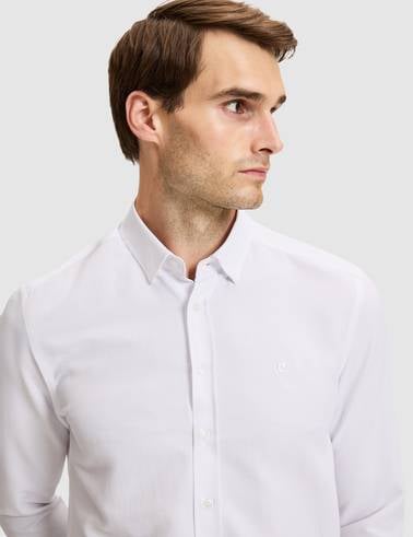 Beyaz Slim Fit Uzun Kollu Gömlek