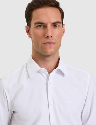 Beyaz Slim Fit Uzun Kollu Basic Gömlek
